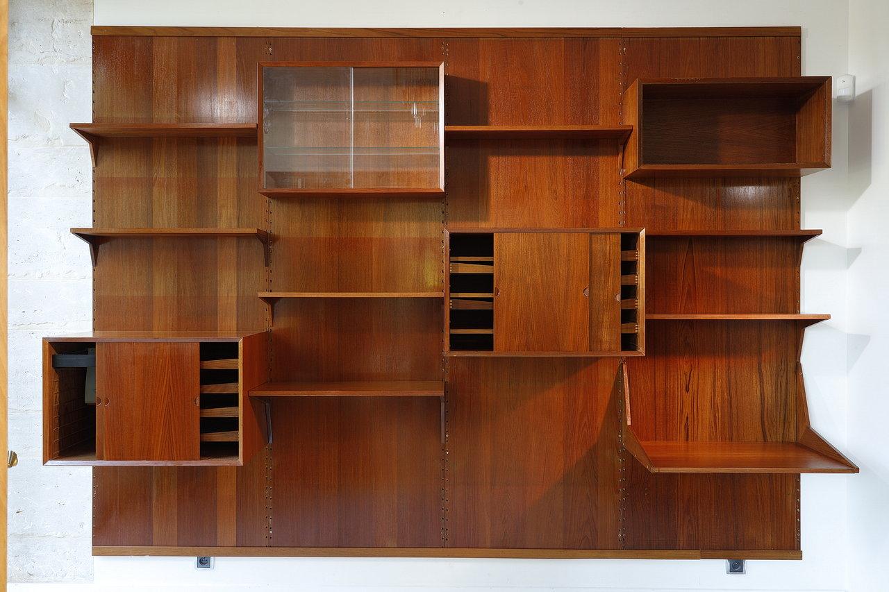 Varnished Poul Cadovius, Teak Modular Bookcase Wall Unit