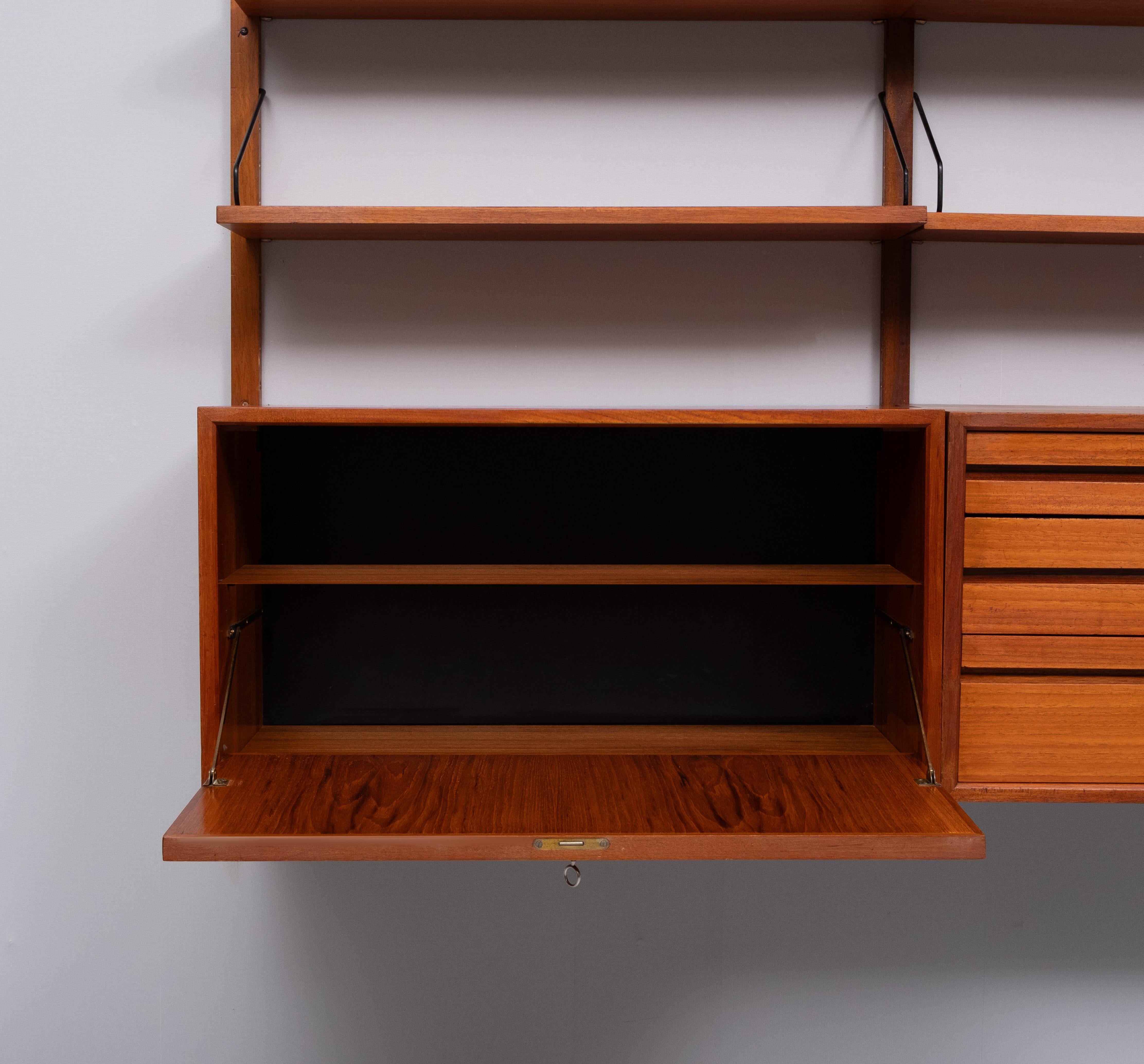 Poul Cadovius Teak Royal Wall System Denmark 1