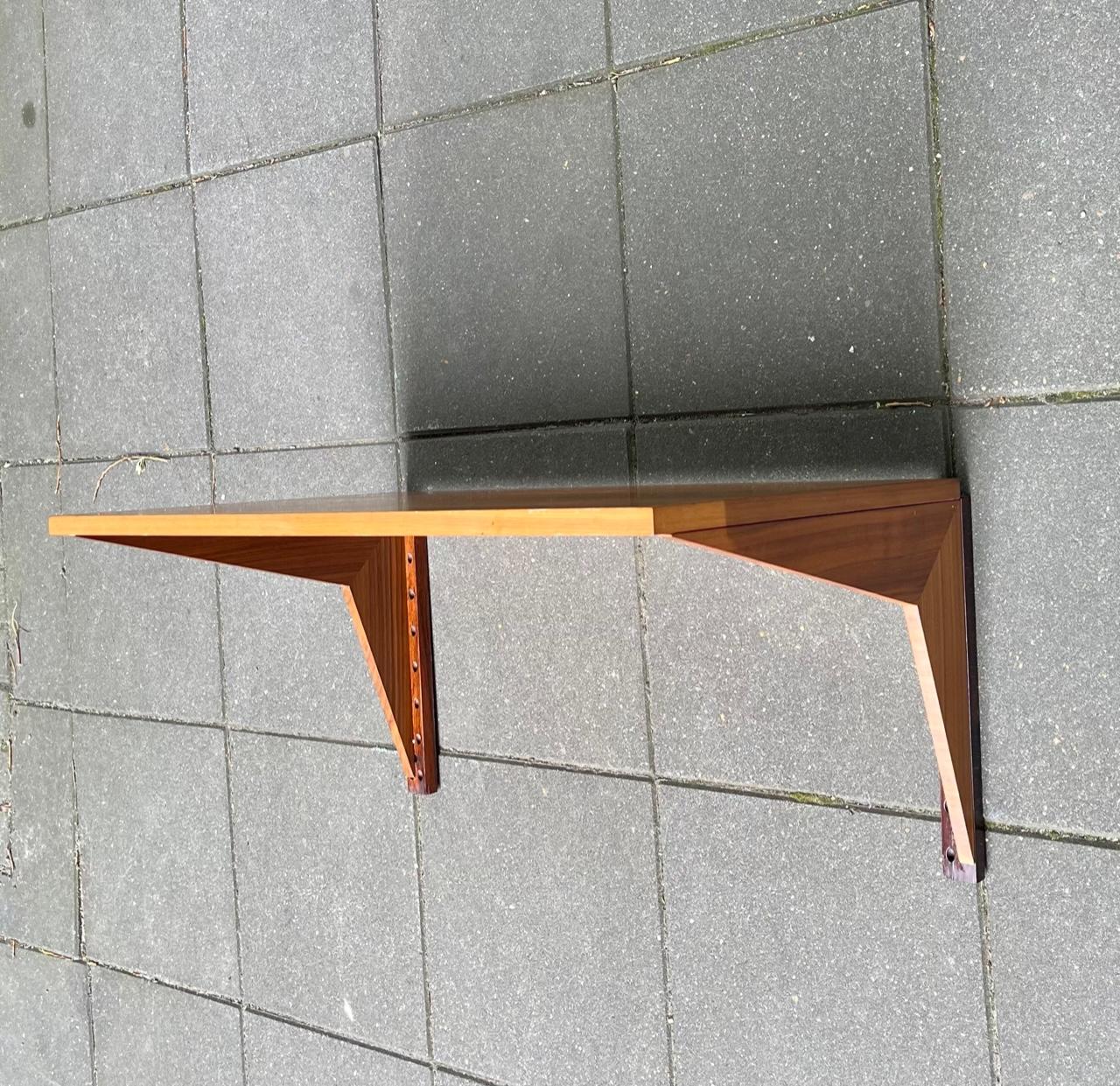 Poul Cadovius Wall Mounted Desk in Teak, Cado 1960s In Good Condition In Esbjerg, DK