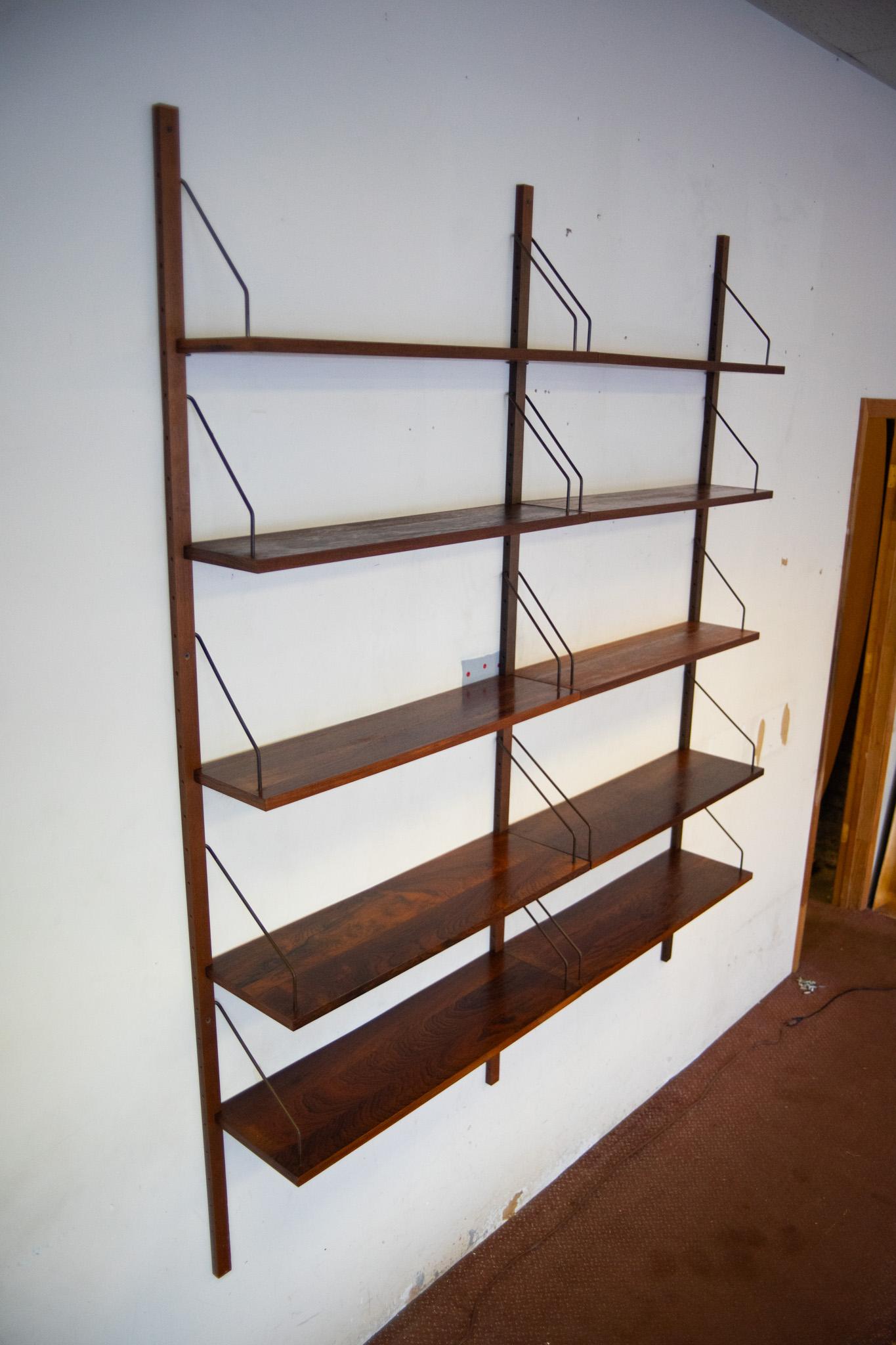 Wandschrank oder Bücherregale von Poul Cadovius für Royal System, Palisanderholz, Dänemark (Mitte des 20. Jahrhunderts)
