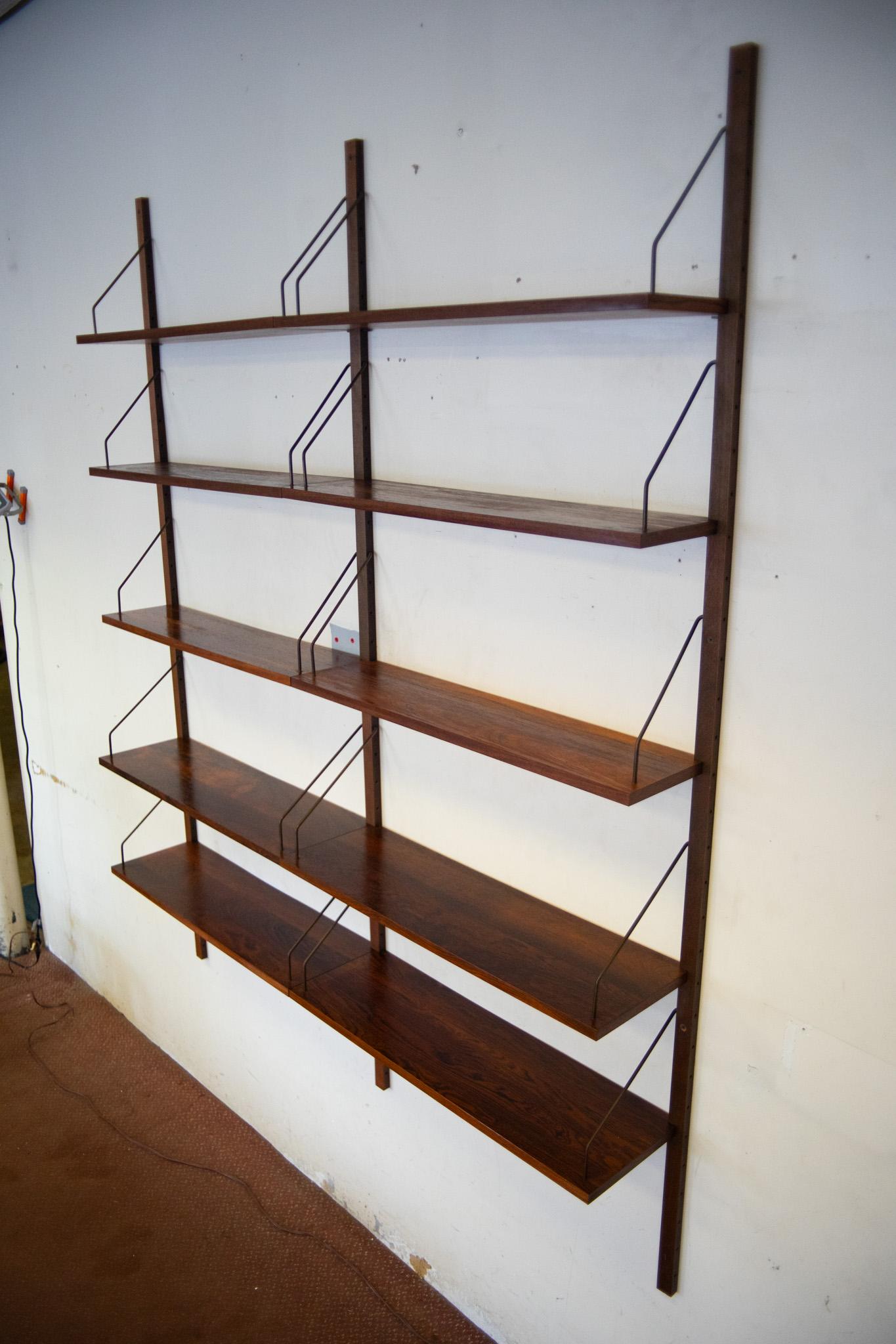 Wandschrank oder Bücherregale von Poul Cadovius für Royal System, Palisanderholz, Dänemark (Messing)