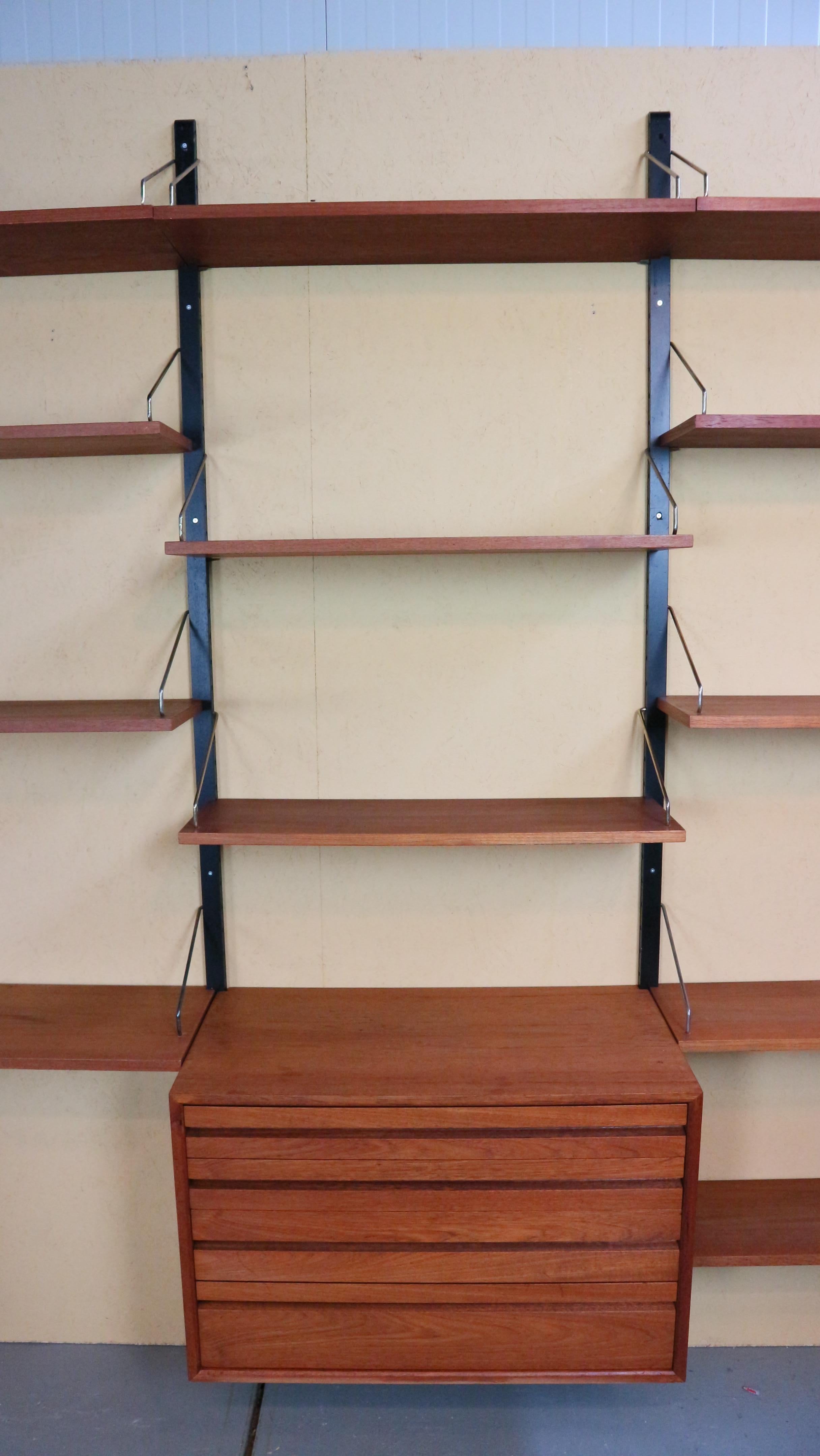 Poul Cadovius XXL Royal System Danish Modern Teak Wall Unit Shelving, 1960 8