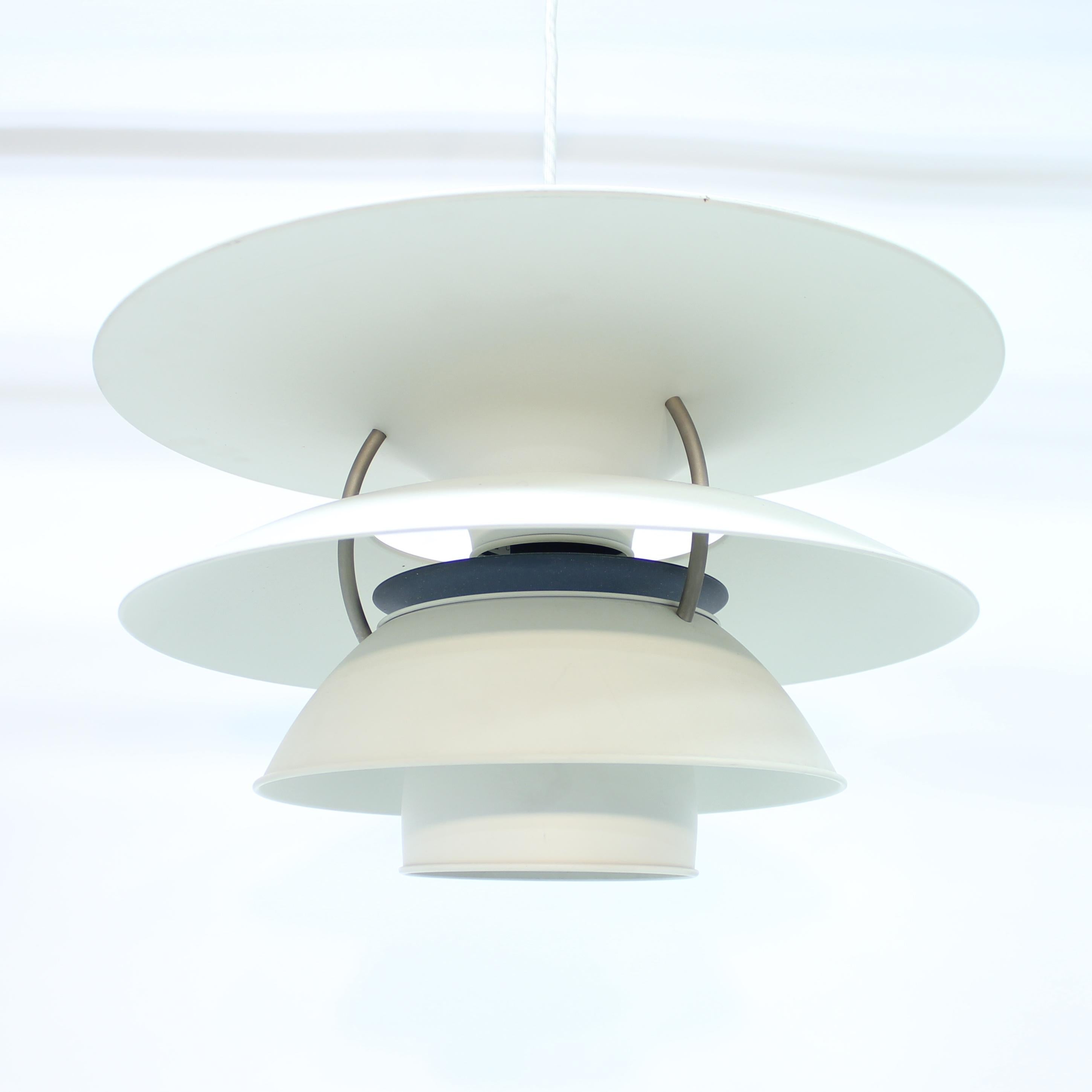 Scandinave moderne Poul Henningesen, Model No 5-4.5, Charlottenberg , Louis Poulsen, 1980 en vente