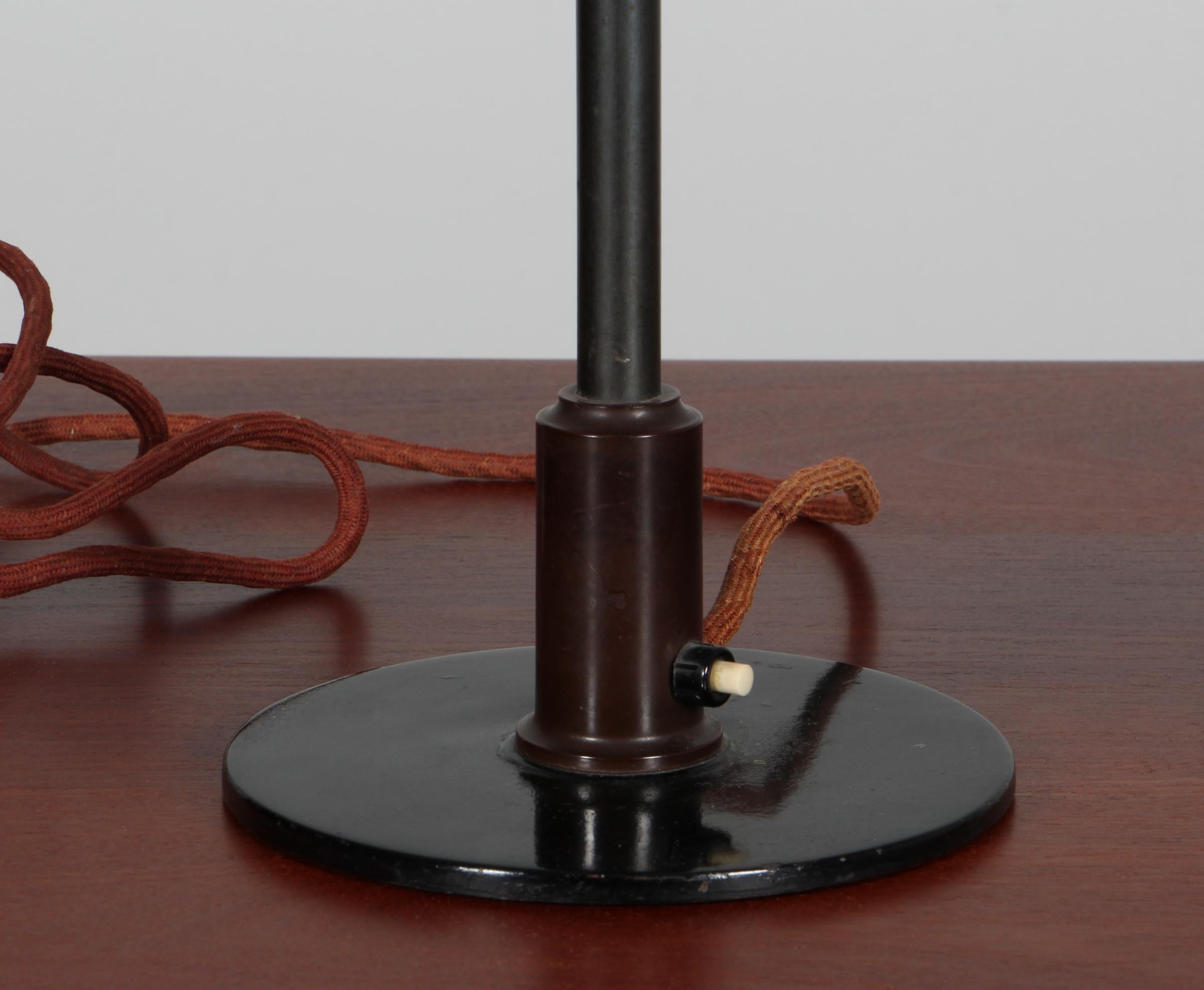 Danois Poul Henningsen 3½/2 Lampe de table 1940'erne en vente