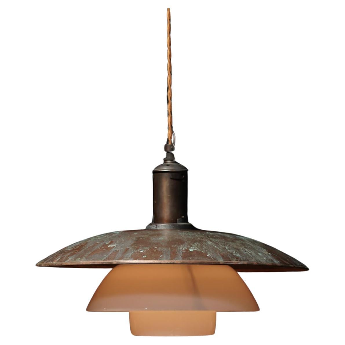 Poul Henningsen Pendentif 4/3 en cuivre et verre opale en vente