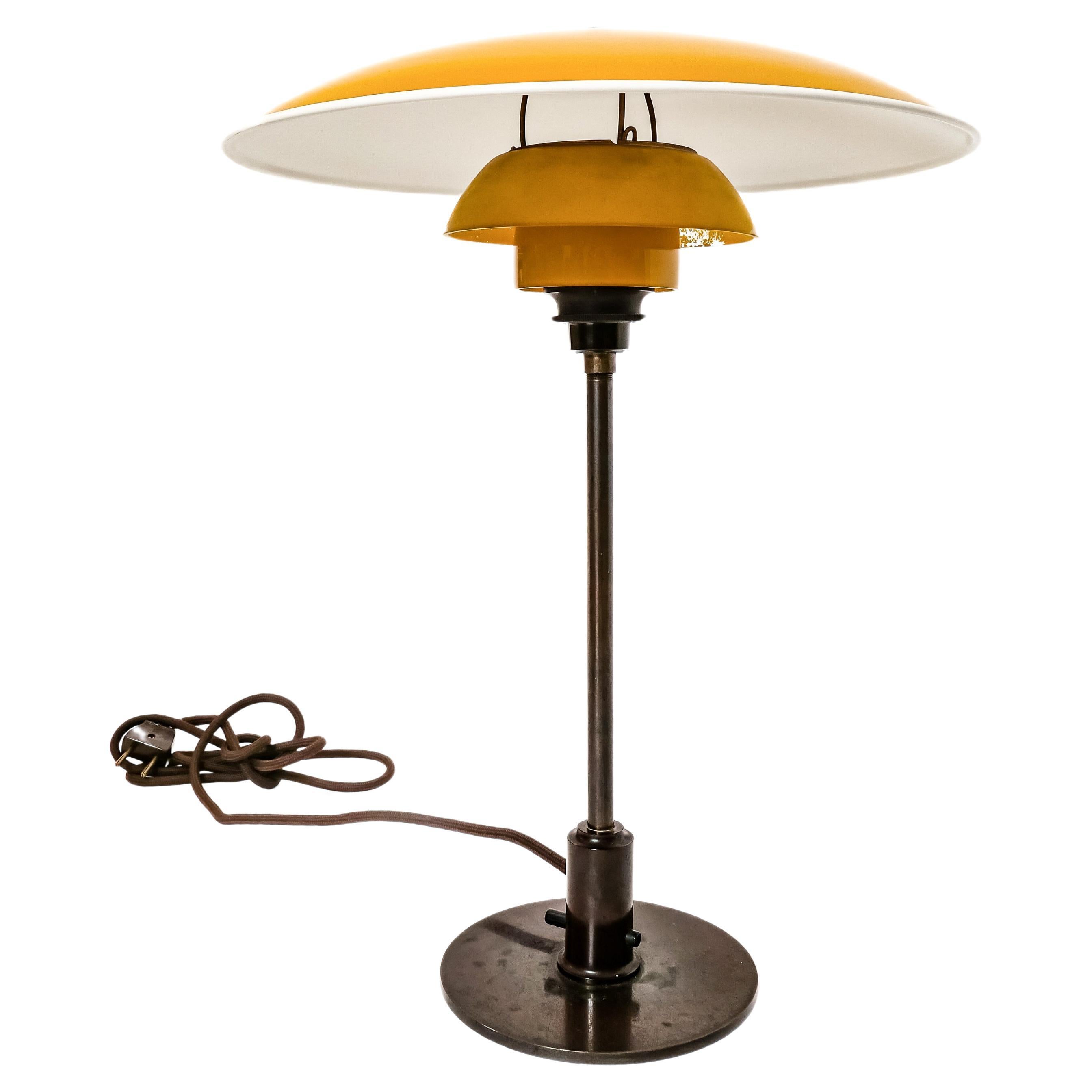 Poul Henningsen 4/3 Table Lamp 1940s For Sale