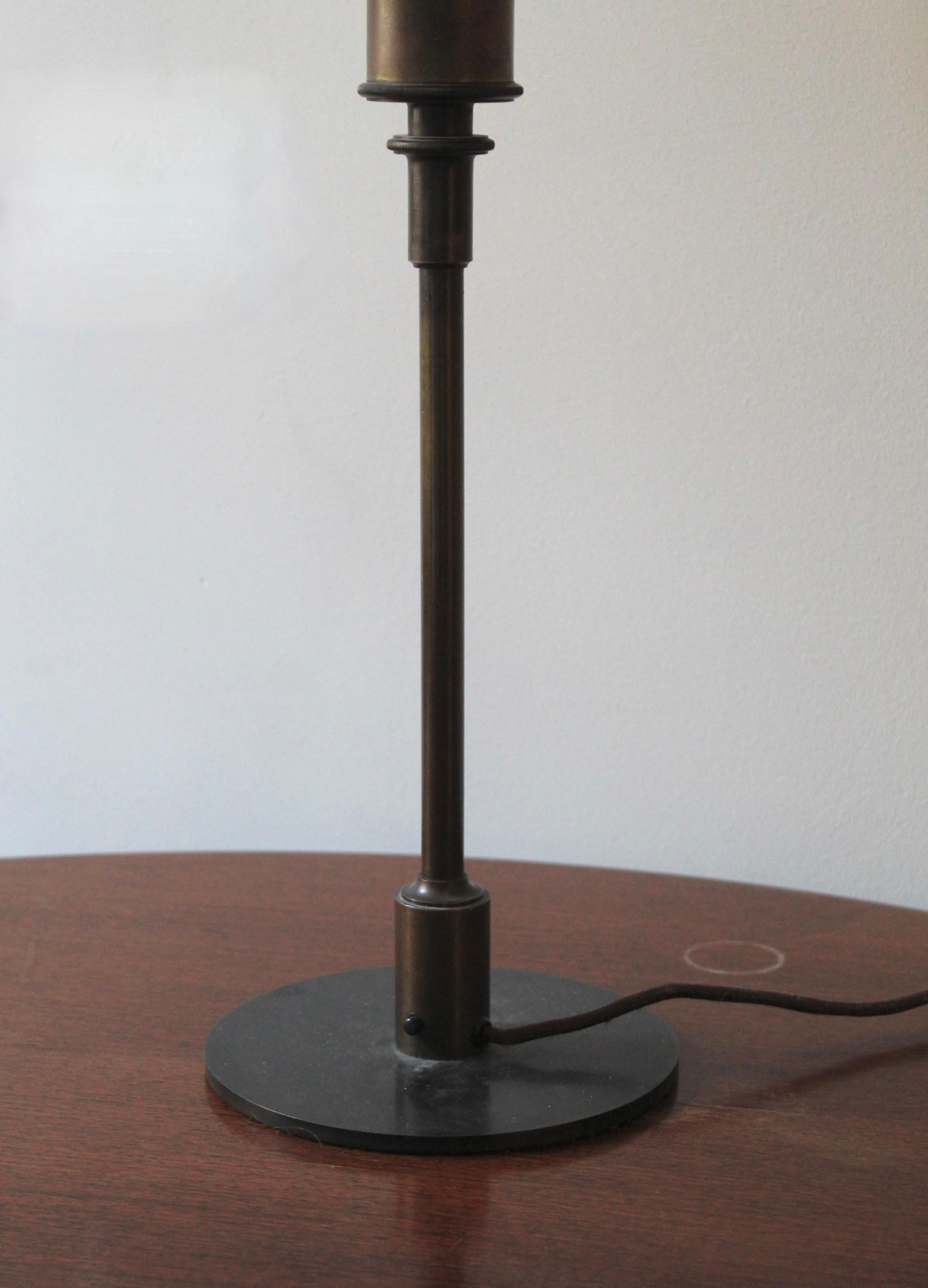 Danish Poul Henningsen, 4/3 Table Lamp, Brass, Glass, Louis Poulsen, Denmark, C. 1927 For Sale