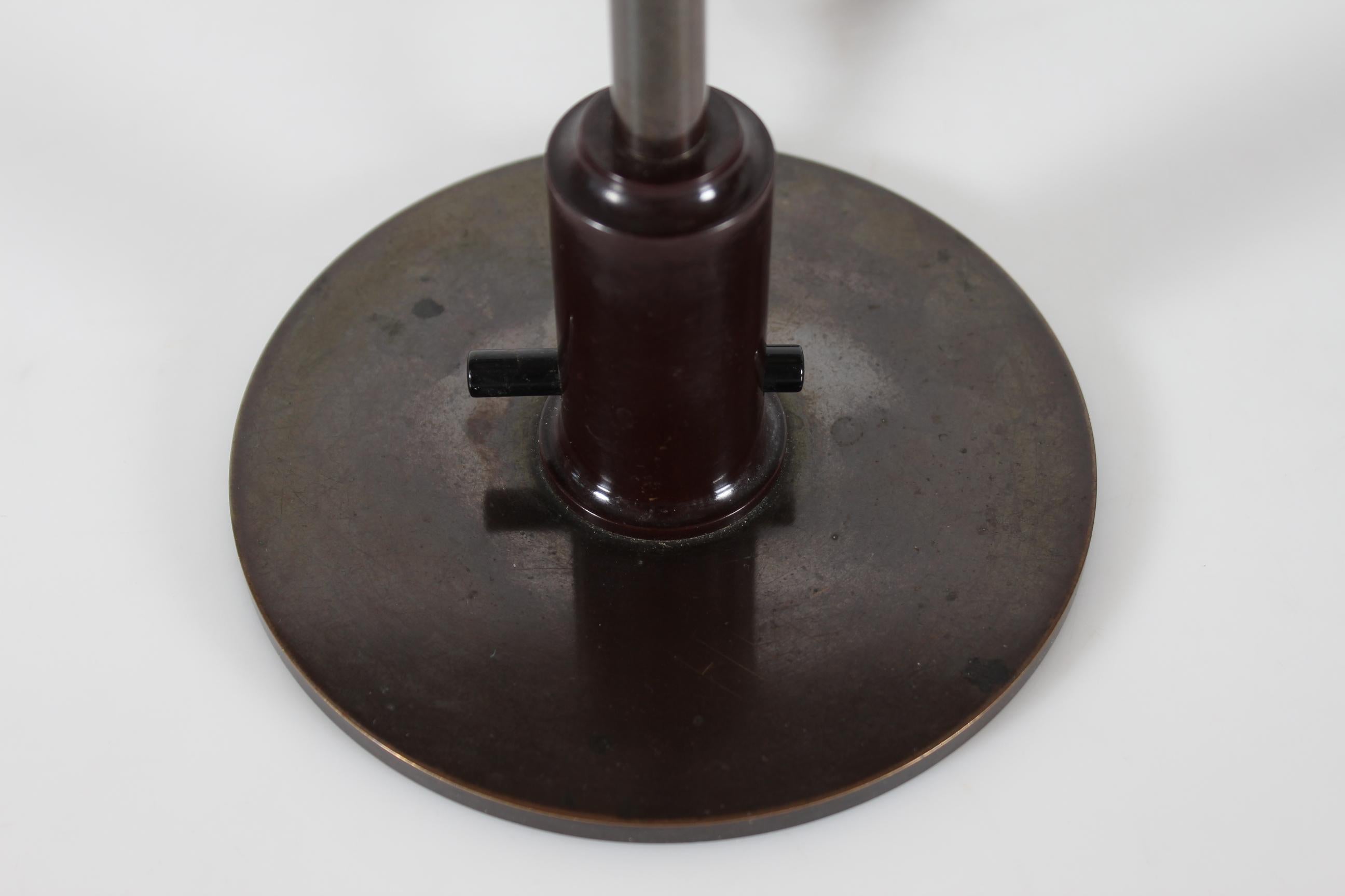 Mid-20th Century Poul Henningsen Art Deco PH Table Lamp PH 3½/2 Patinated Brass and Copper 1930s For Sale