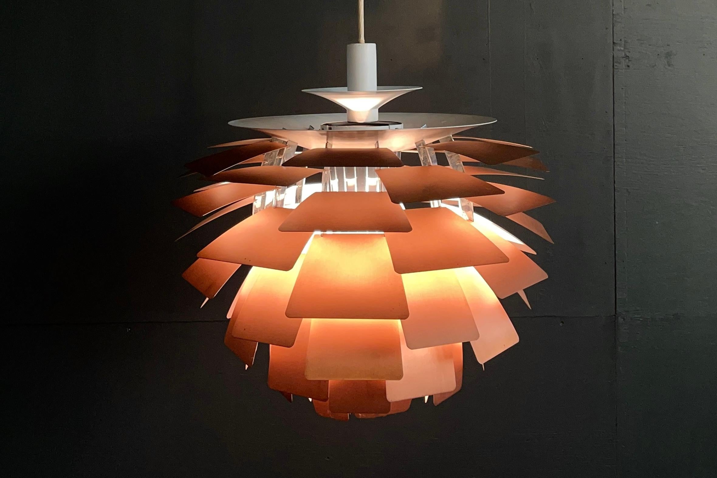 Metal Poul Henningsen 