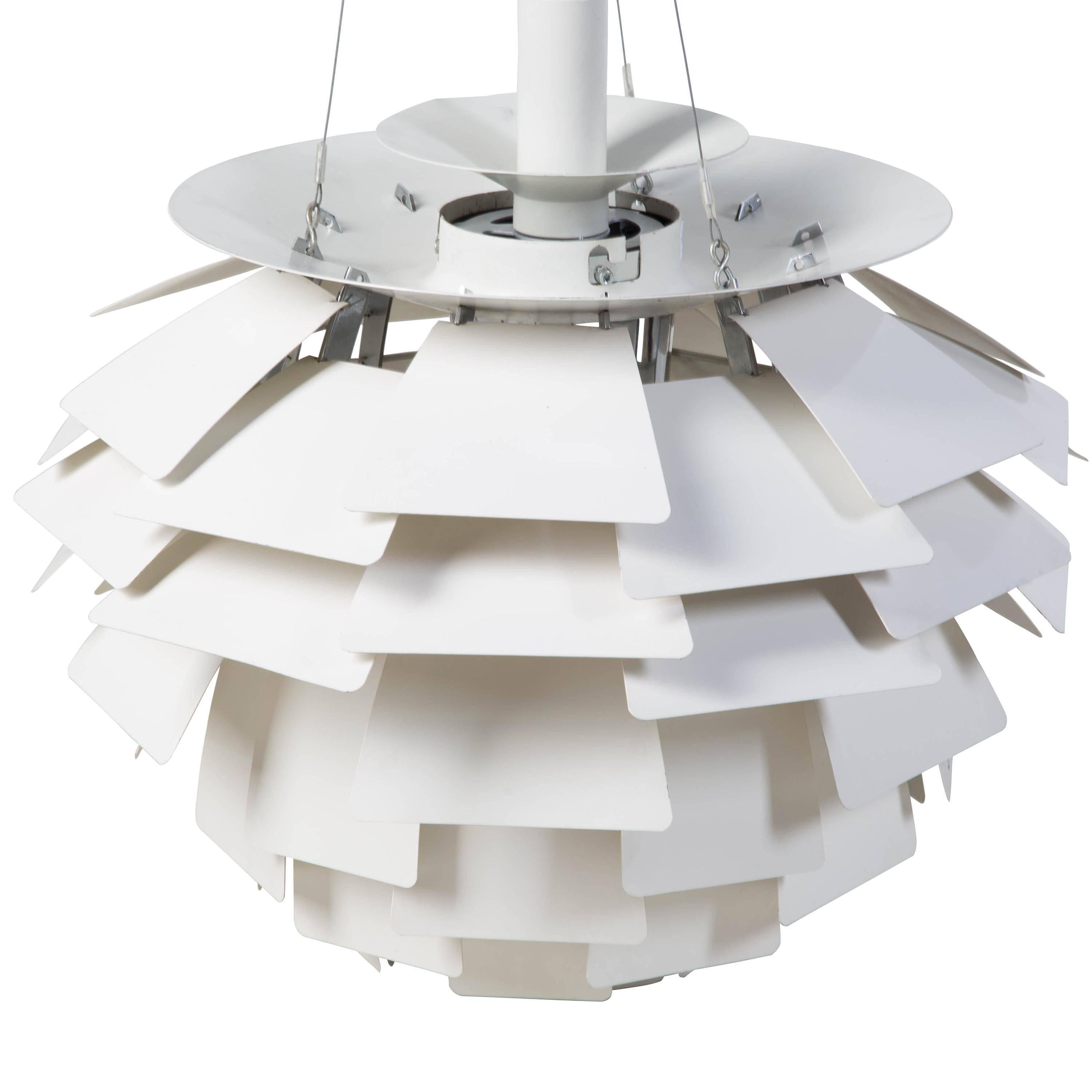 Poul Henningsen Artichoke Pendant Light In Good Condition For Sale In Gloucestershire, GB