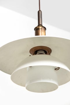 Poul Henningsen Ceiling Lamp Model PH-5/5 Produced by Louis Poulsen in Denmark