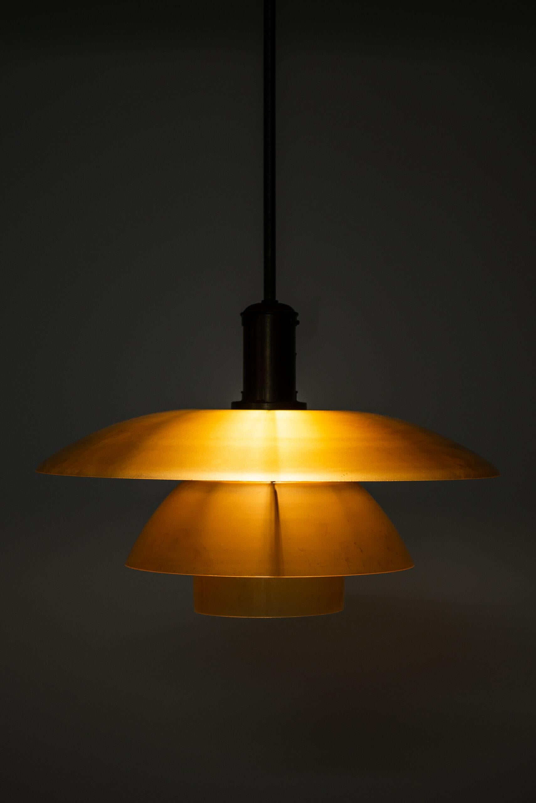 Poul Henningsen Ceiling Lamp PH-5/5 Produced by Louis Poulsen in Denmark 5