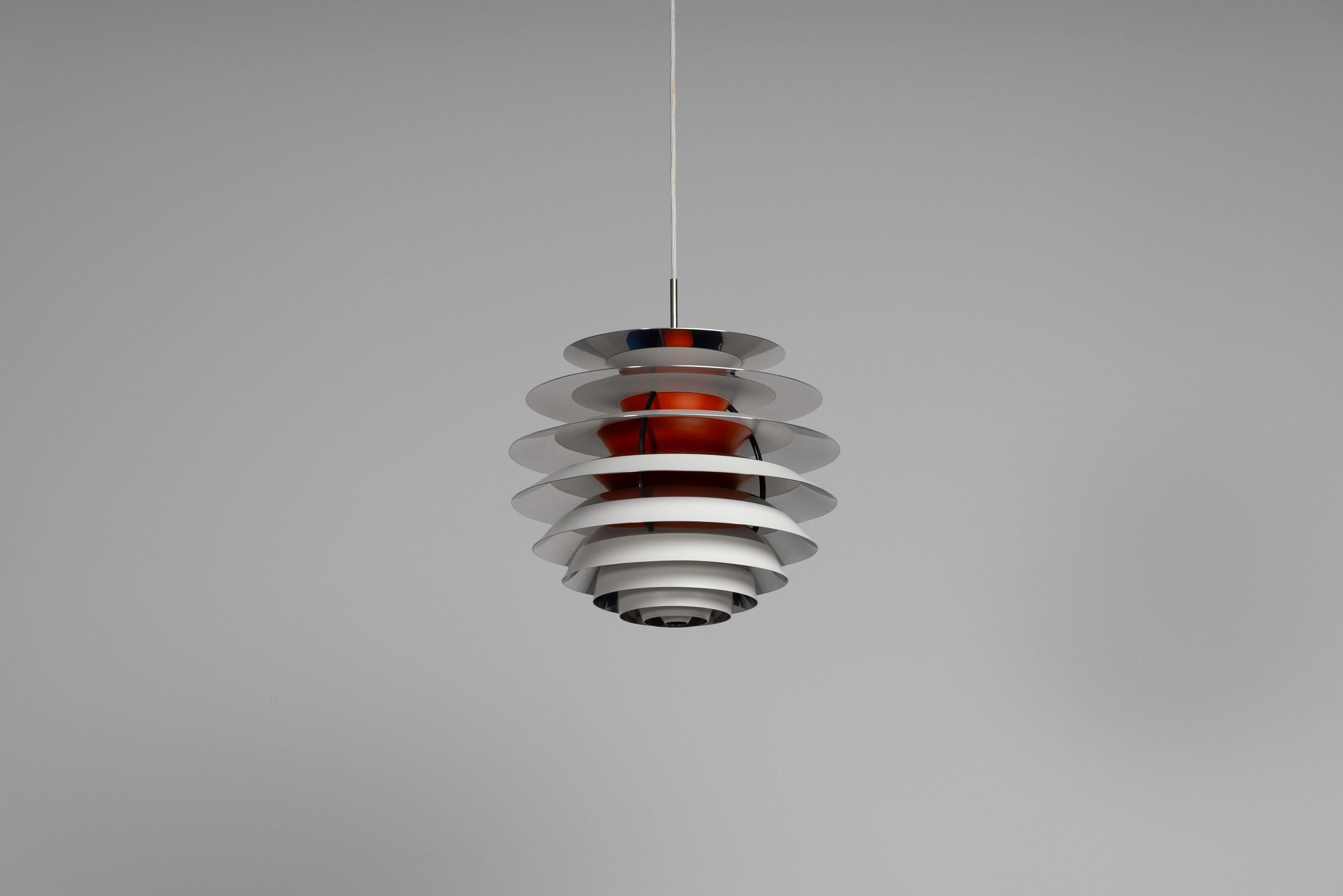 Scandinavian Modern Poul Henningsen contrast chandelier Louis Poulsen Denmark 1962 For Sale