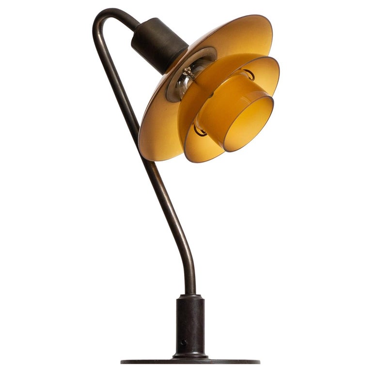 Poul Henningsen Table Lamp Model PH-2/2 'The Questions Mark' by Louis  Poulsen For Sale at 1stDibs