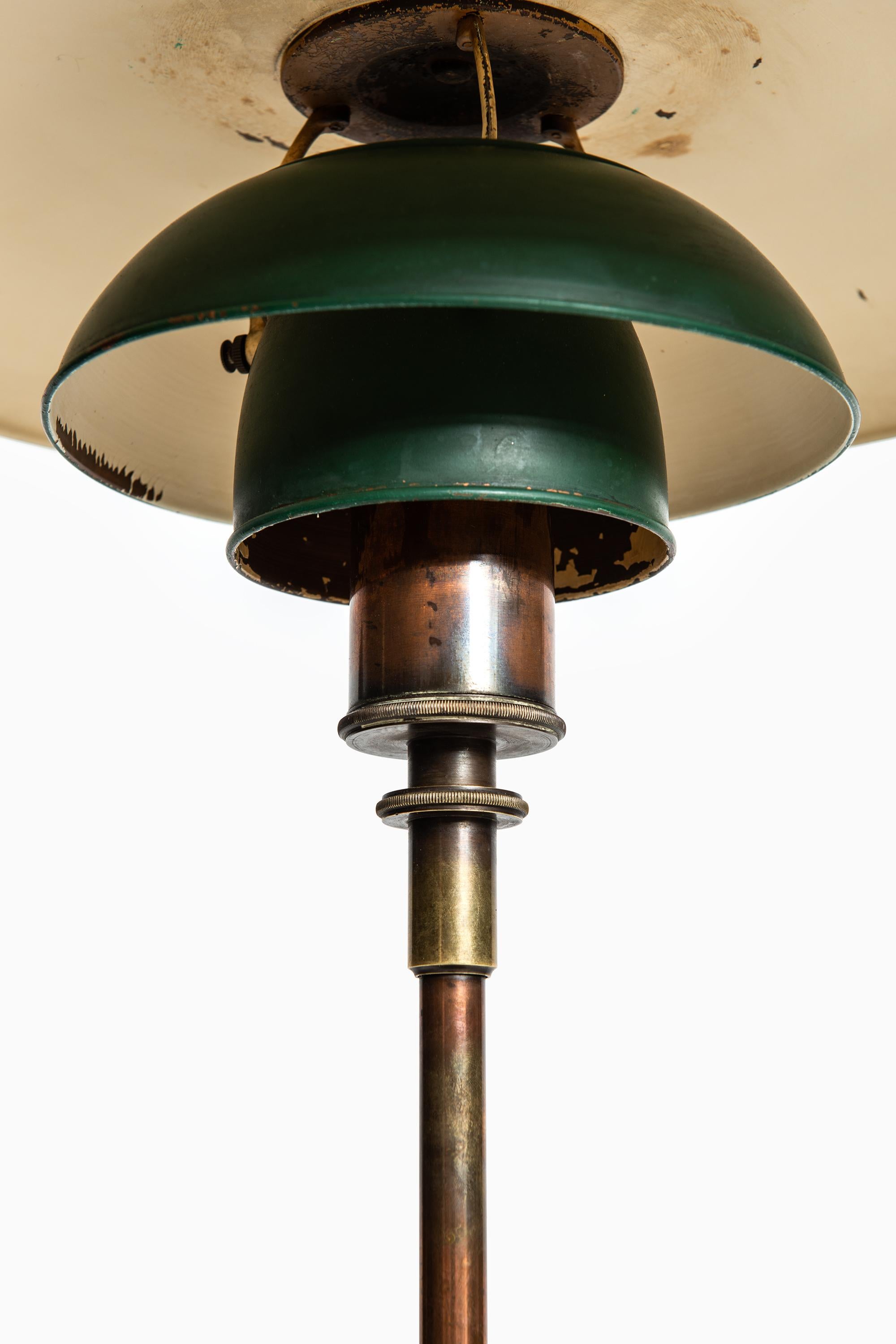 Scandinavian Modern Poul Henningsen Early Table Lamp Model PH-4/3 by Louis Poulsen in Denmark