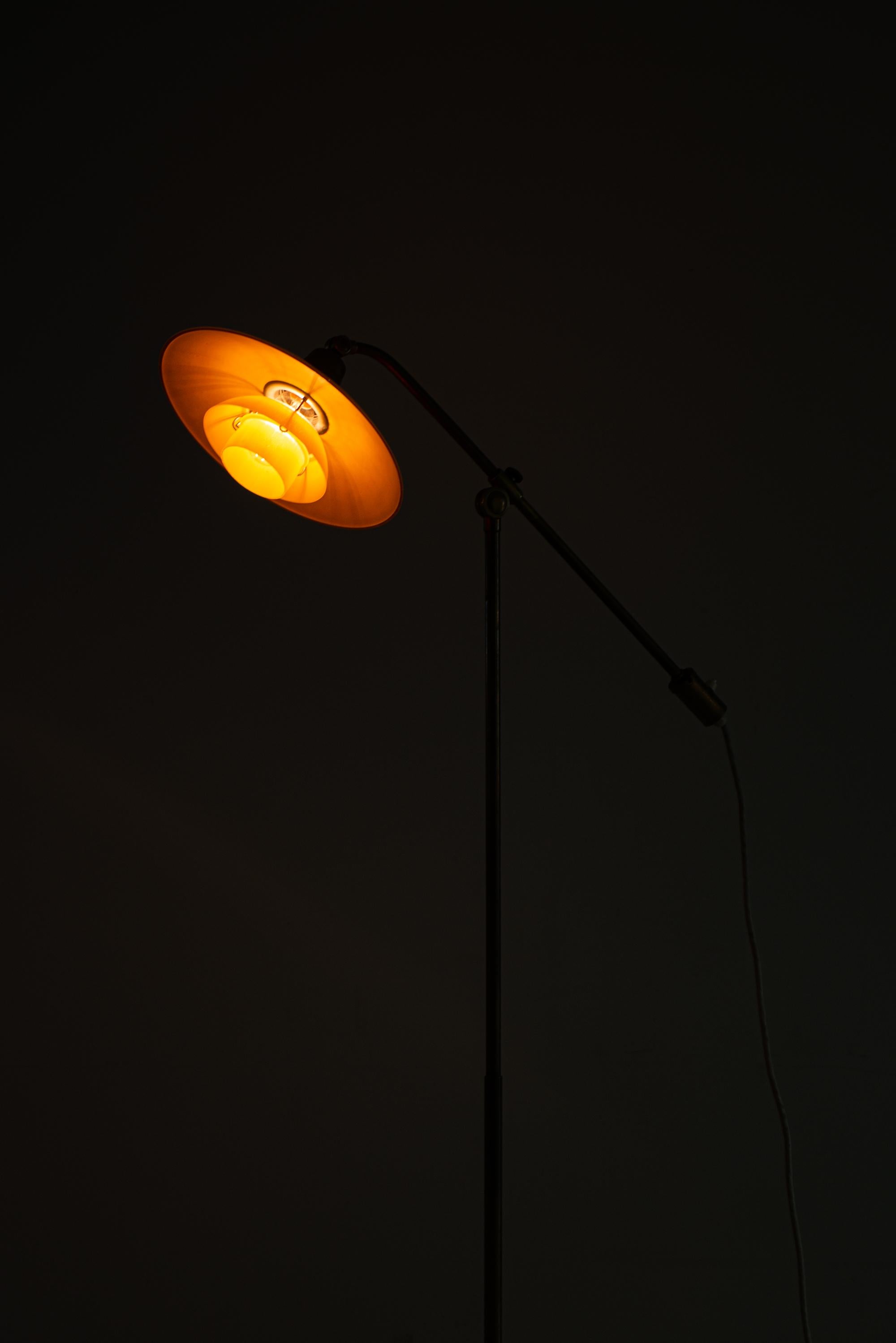 Poul Henningsen Floor Lamp 'Water Pump' by Louis Poulsen in Denmark 3