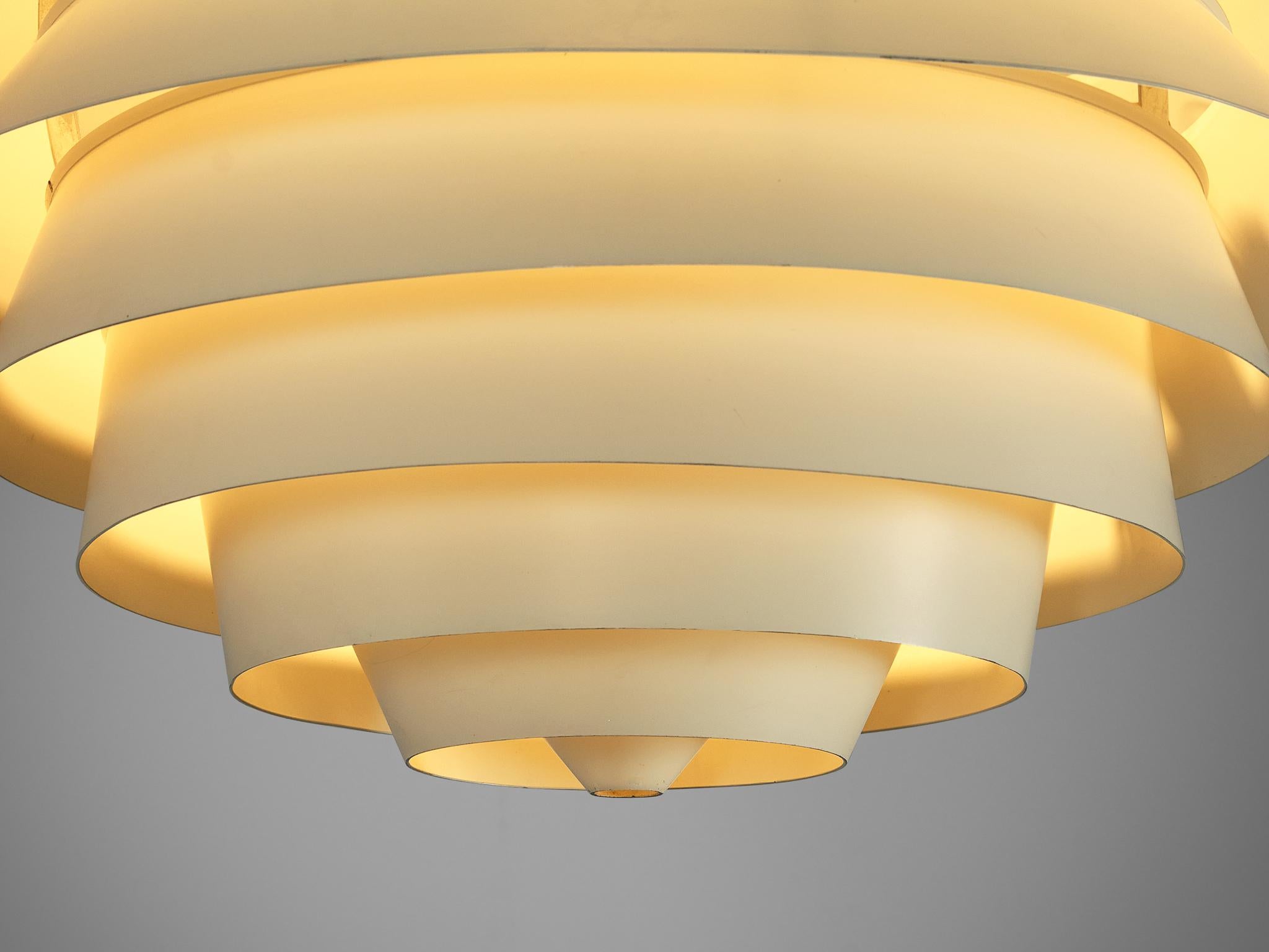Poul Henningsen for Louis Poulsen 'Louvre' Ceiling Light In Good Condition For Sale In Waalwijk, NL