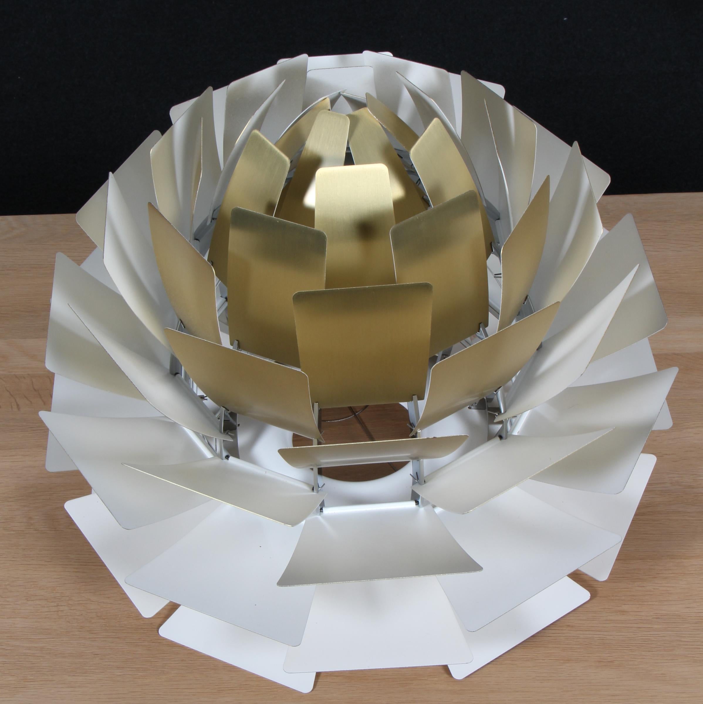 Poul Henningsen per Louis Poulsen Pendente 'PH Artichoke' in ottone Ø. 48 In condizioni ottime in vendita a Esbjerg, DK