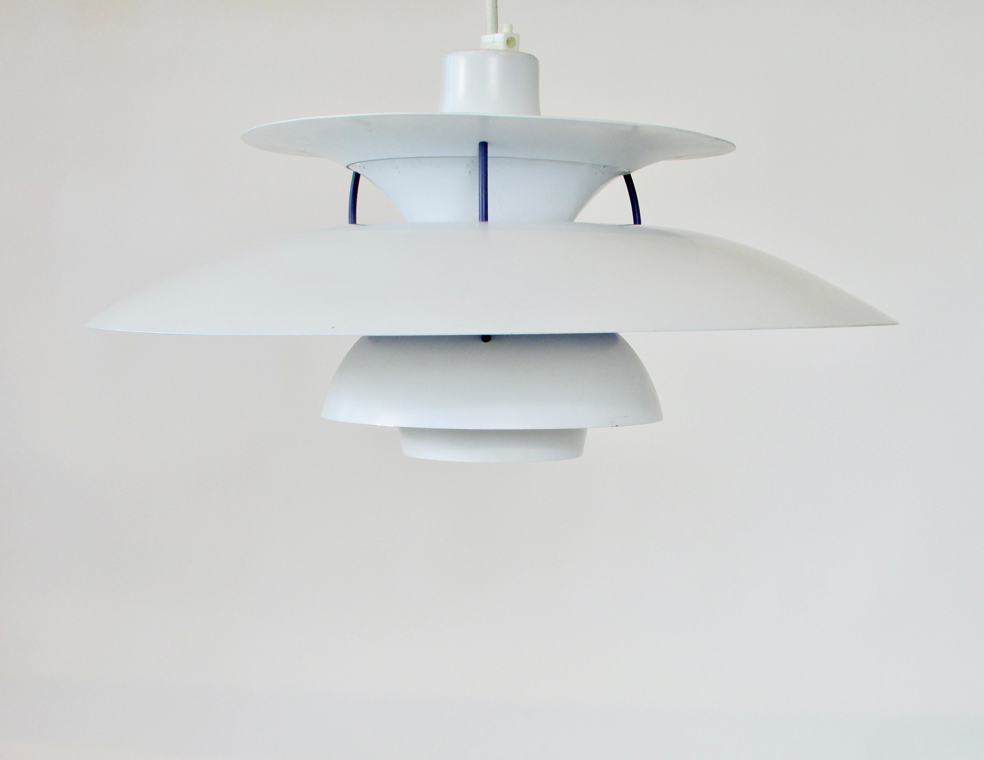 20th Century Poul Henningsen for Louis Poulsen Ph5 Hanging Pendant Lamp with Original Box For Sale