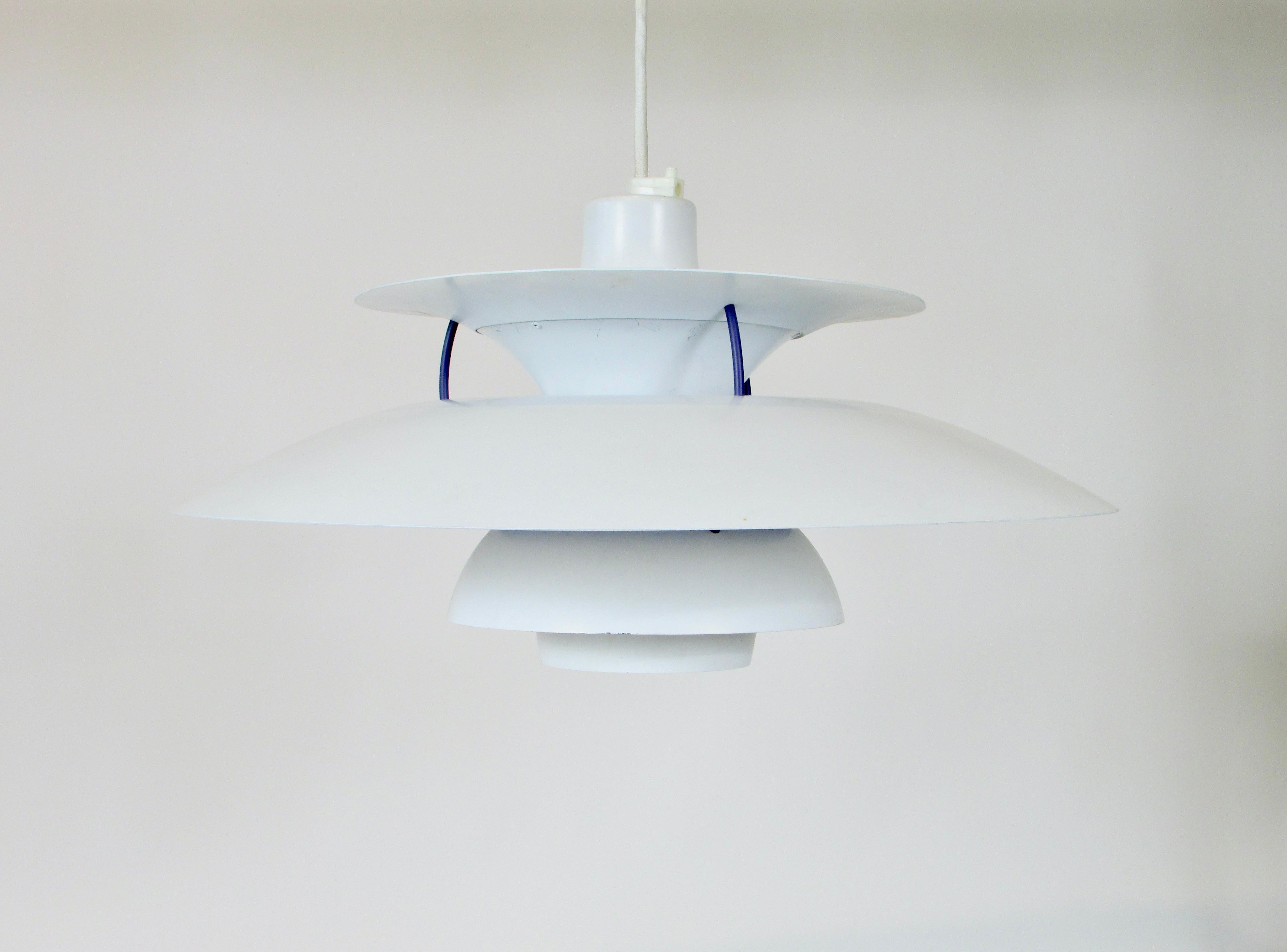 Aluminum Poul Henningsen for Louis Poulsen Ph5 Hanging Pendant Lamp with Original Box For Sale