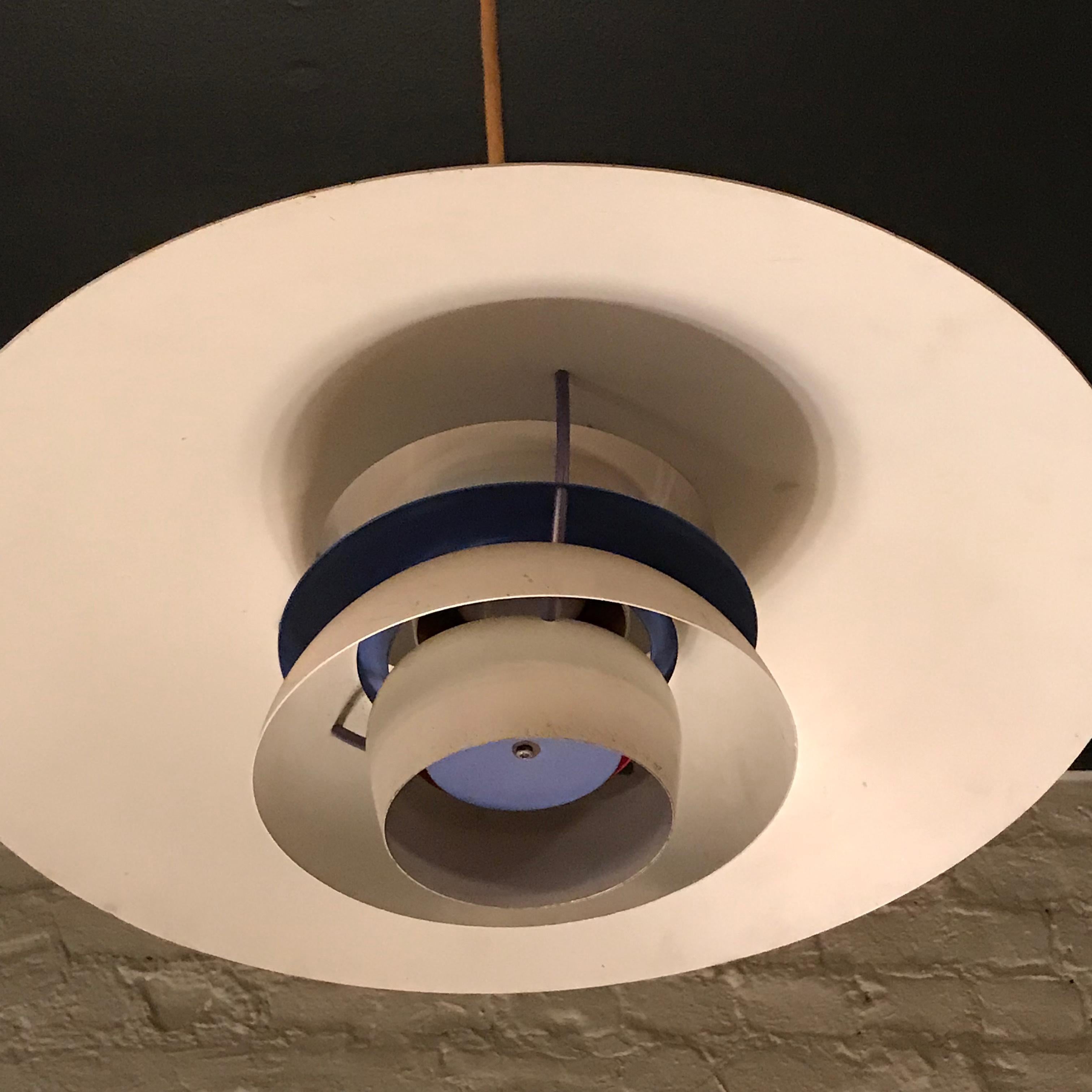 Poul Henningsen for Louis Poulsen PH5 Pendant Light In Good Condition In Brooklyn, NY