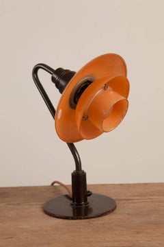 Poul Henningsen, Low Miniature Table Lamp, 2/2 Red Frosted Shades, Circa 1930