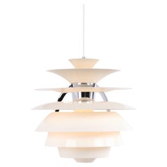 Poul Henningsen Pendant Model PH Snowball, Louis Poulsen