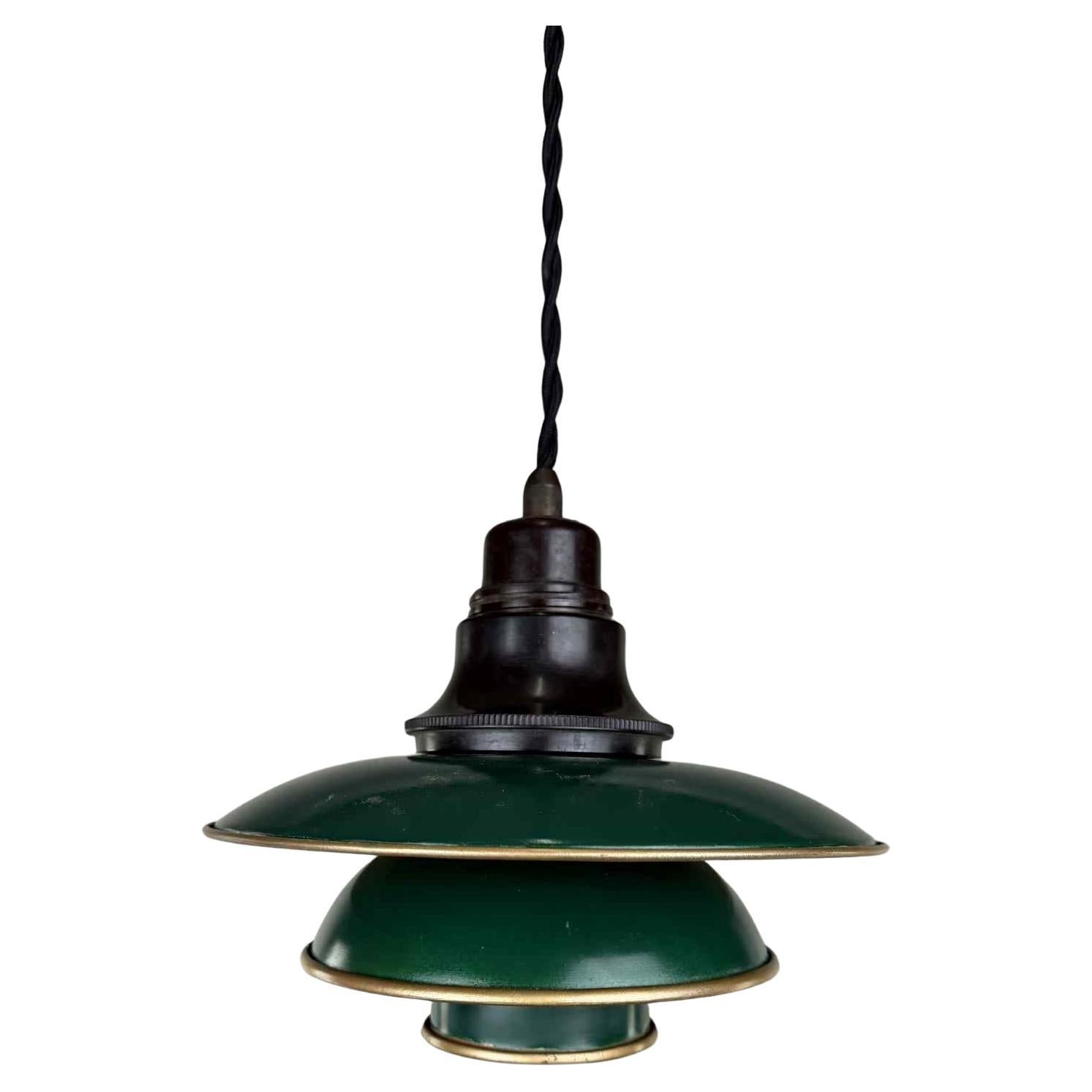 Lampada Poul Henningsen PH-2/2, con il timbro "BREVETTATO PH-2".