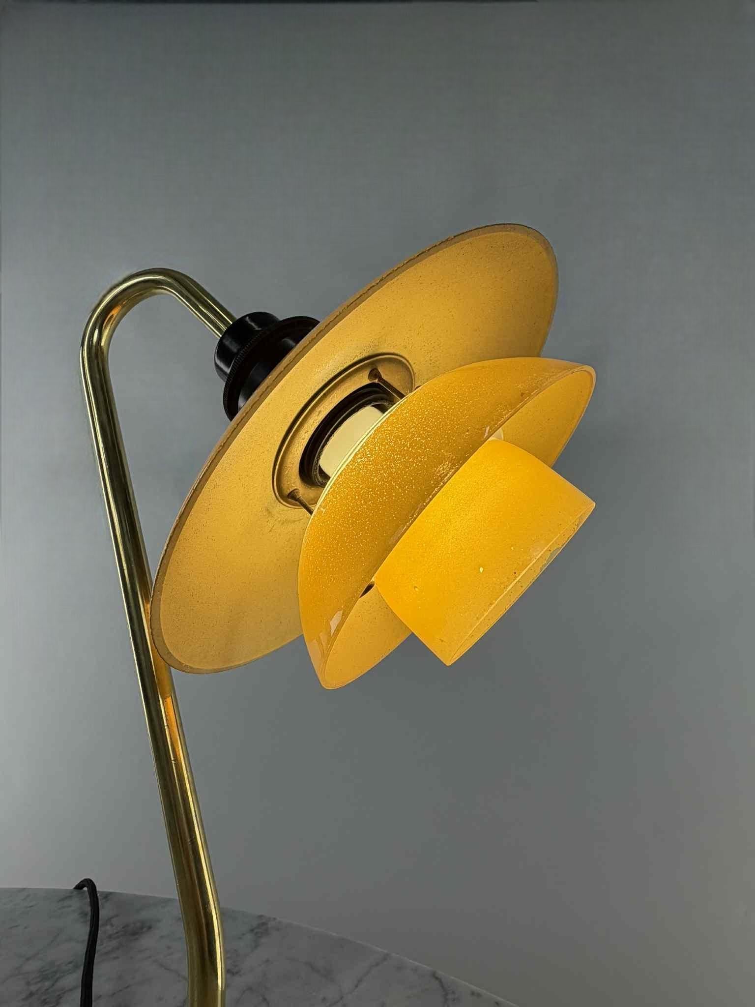 Poul Henningsen PH 2/2 