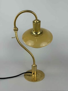 Poul Henningsen PH 2/2 “The Question Mark” Table Lamp – 1930s