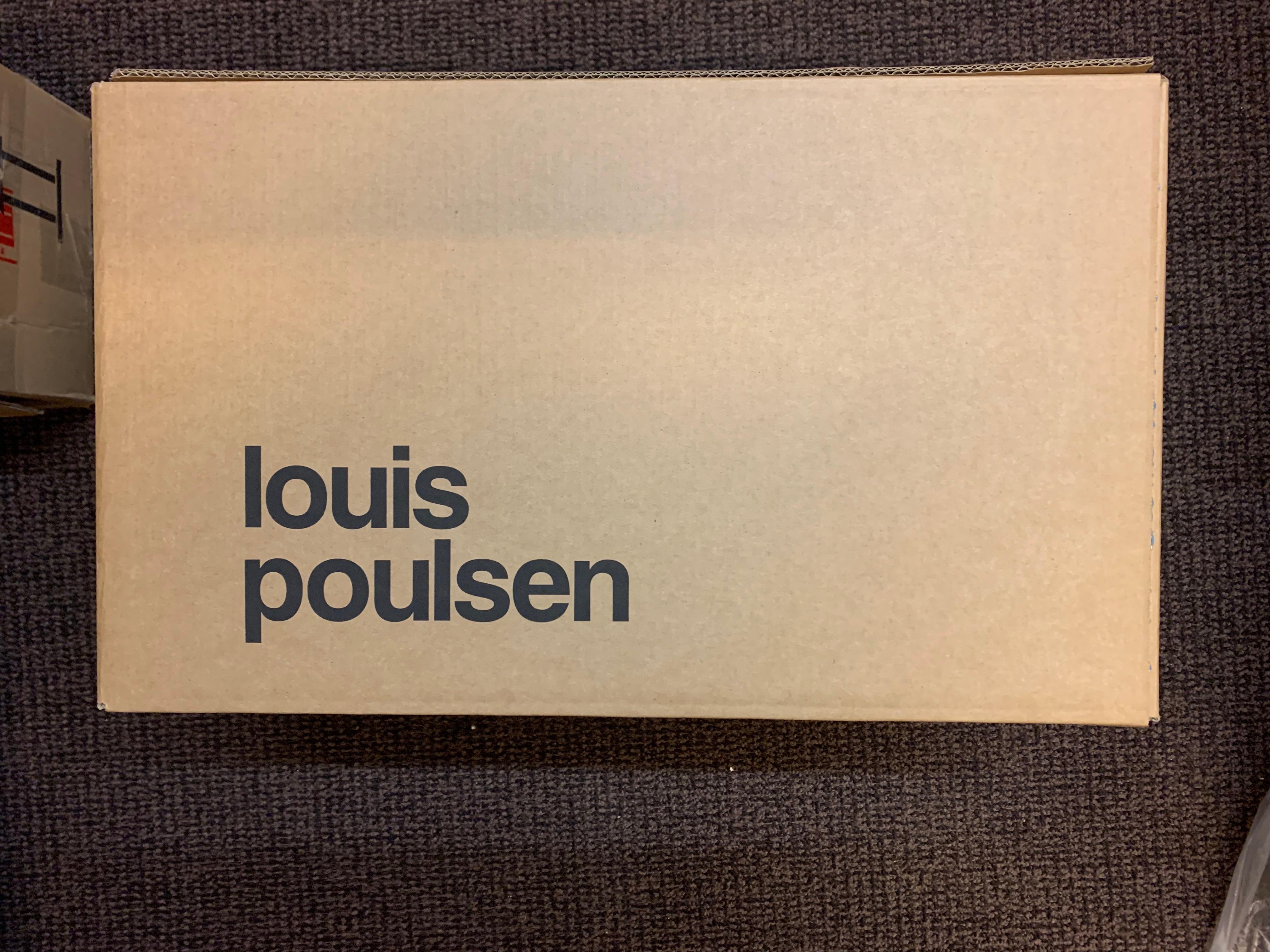 Limited Edition - Poul Henningsen PH 2/2 'Question Mark' Lamp by Louis Poulsen  In Excellent Condition In Utrecht, NL