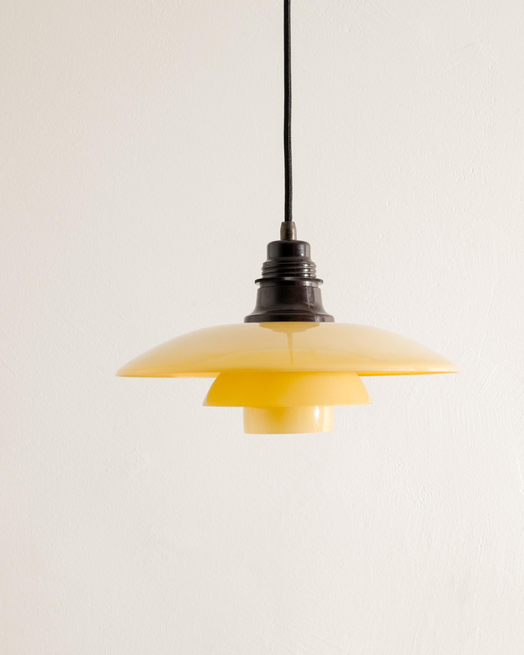 Scandinavian Modern Poul Henningsen 