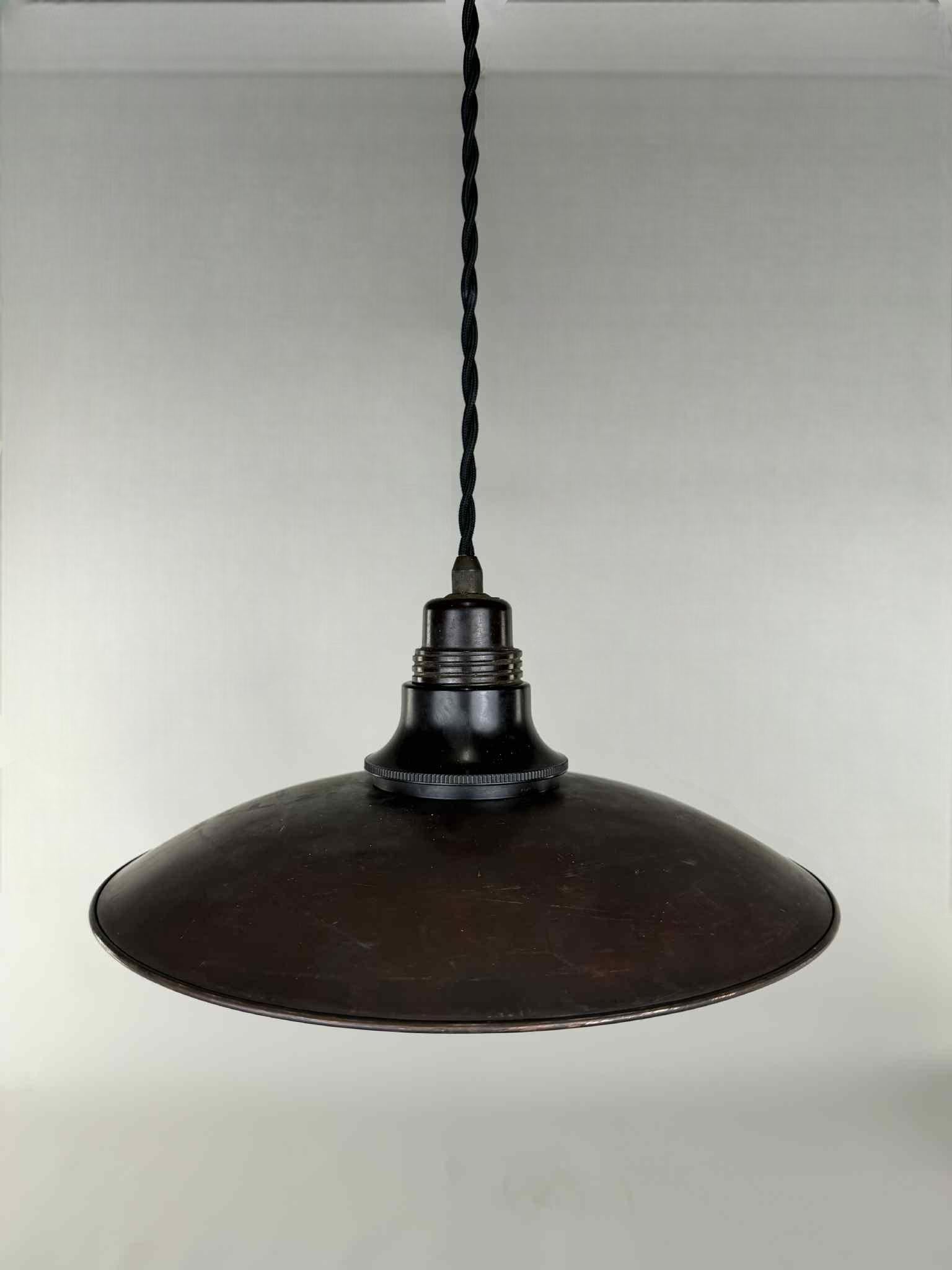 Lampada Poul Henningsen PH-3/2, con il timbro 