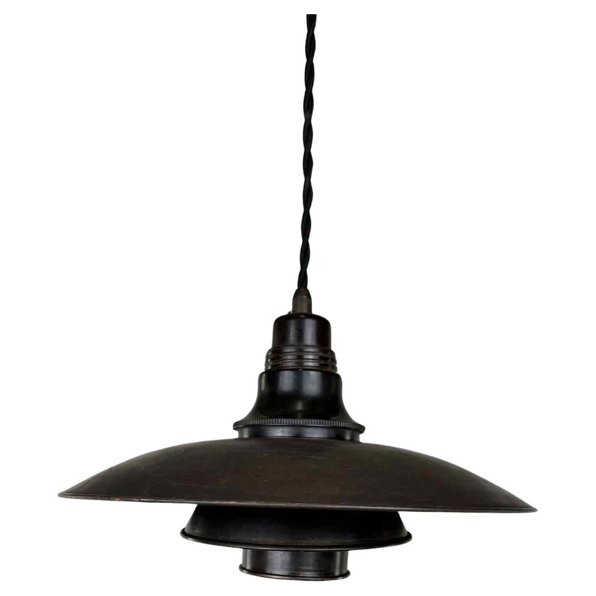 Lampada Poul Henningsen PH-3/2, con il timbro "BREVETTATO PH-2".