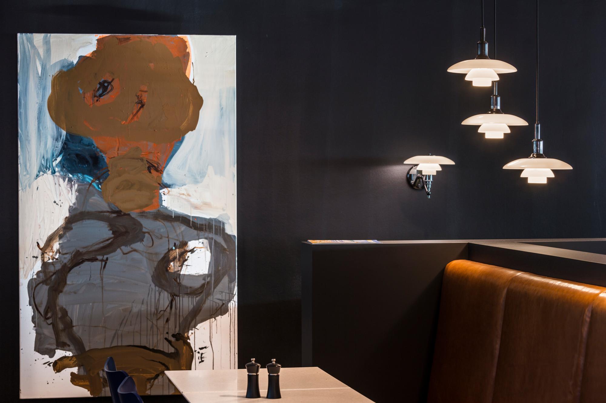 XXIe siècle et contemporain Lampe murale en verre opalin et chrome PH 3-2 de Poul Henningsen pour Louis Poulsen en vente