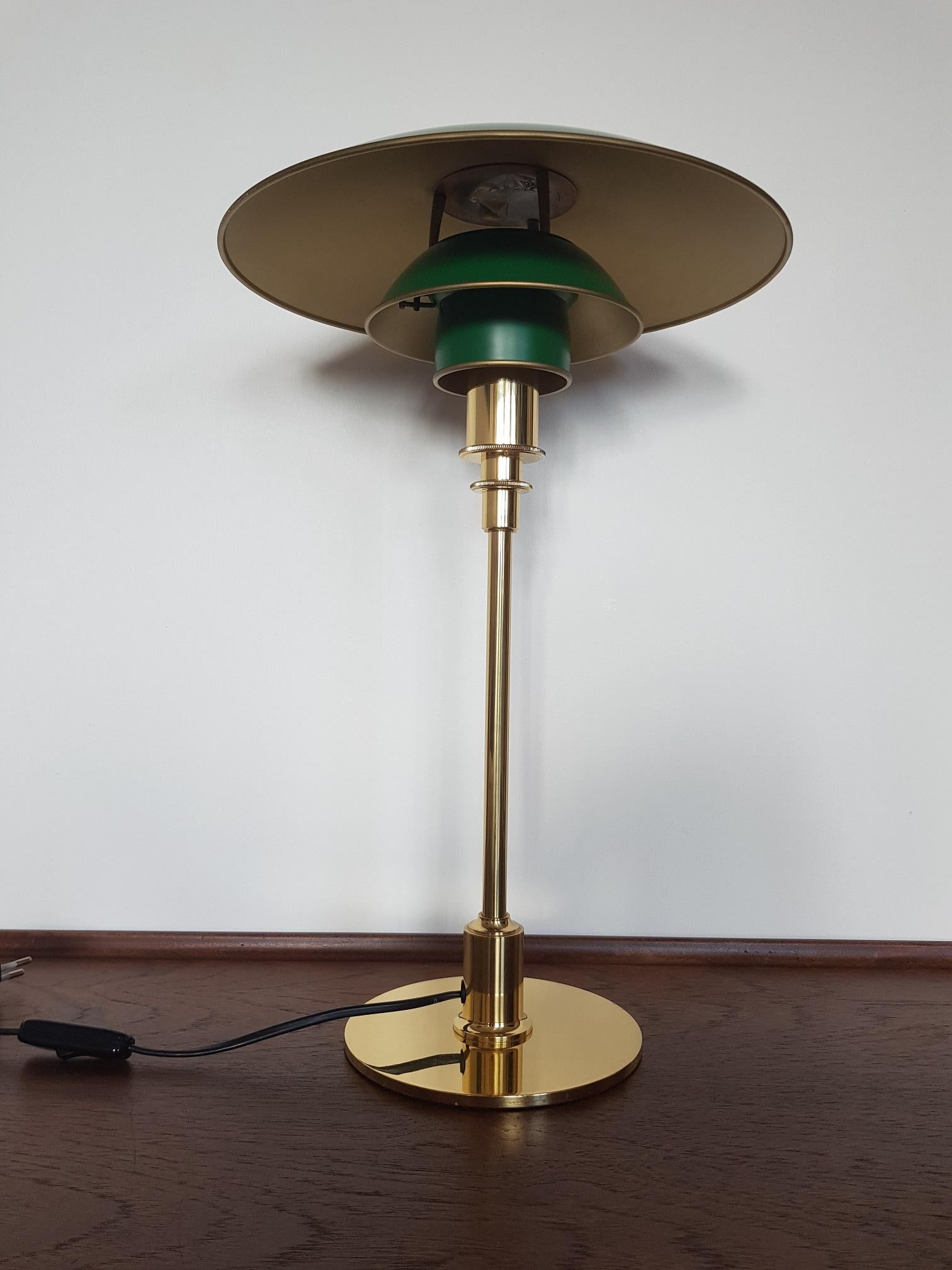 Danish Poul Henningsen PH 3/2 Table Lamp Brass Anniversary Edition for Louis Poulsen