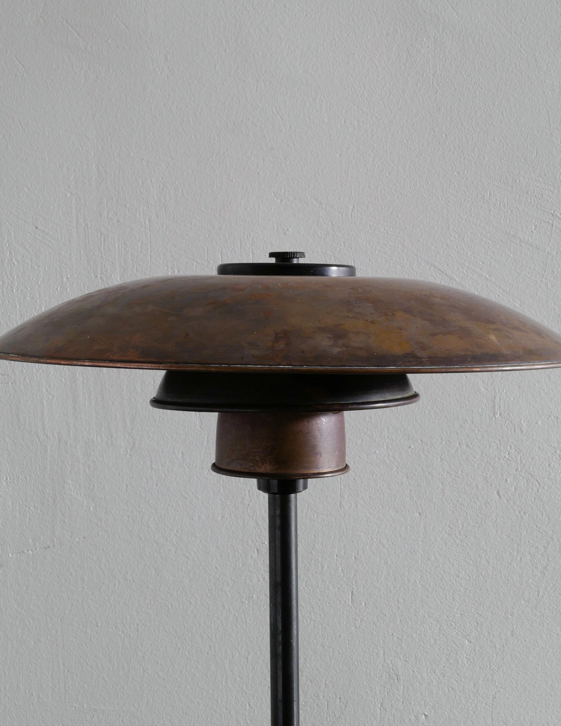 Scandinavian Modern Poul Henningsen 