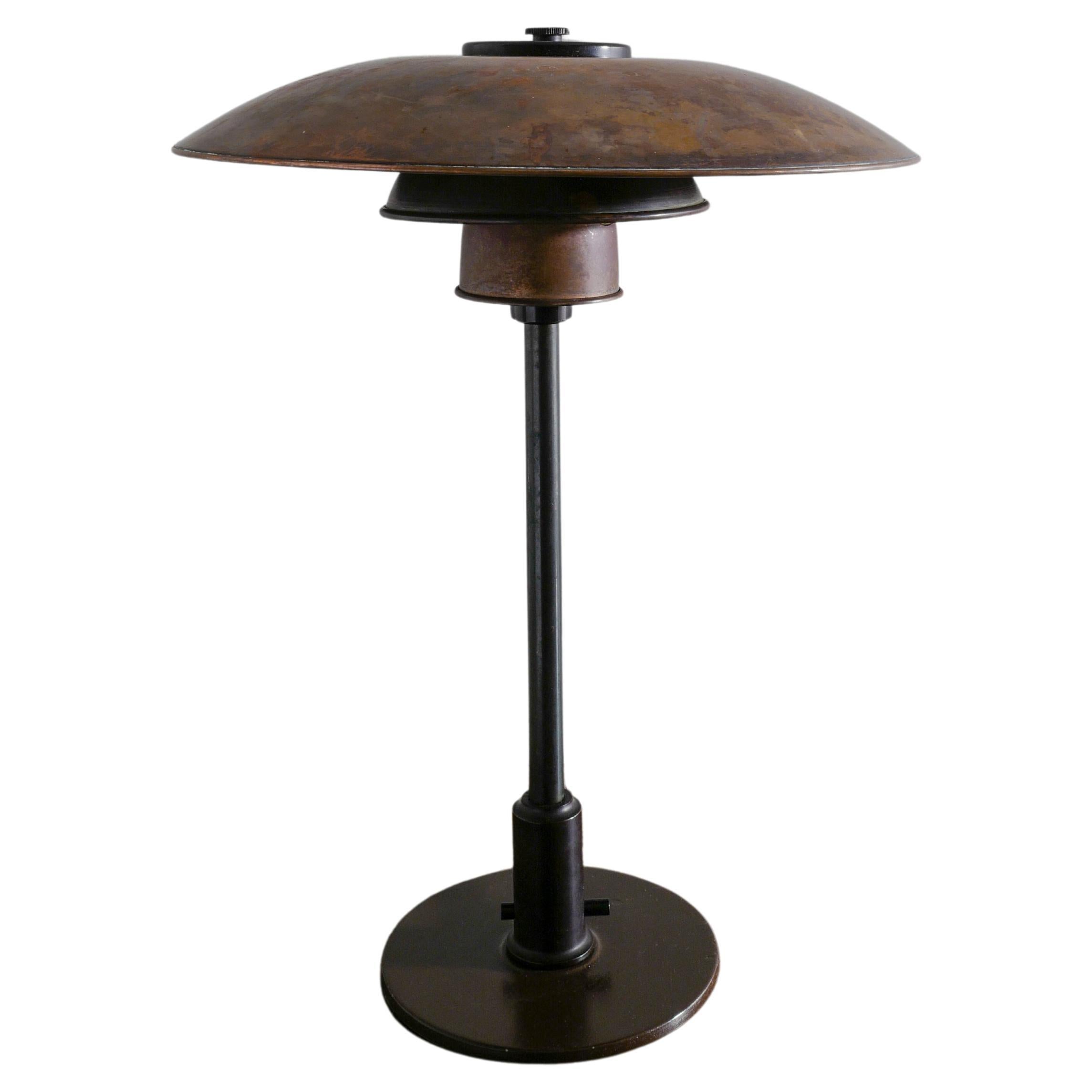 Poul Henningsen "PH 3/2" Table Lamp in Copper by Louis Poulsen, Denmark, 1930s 