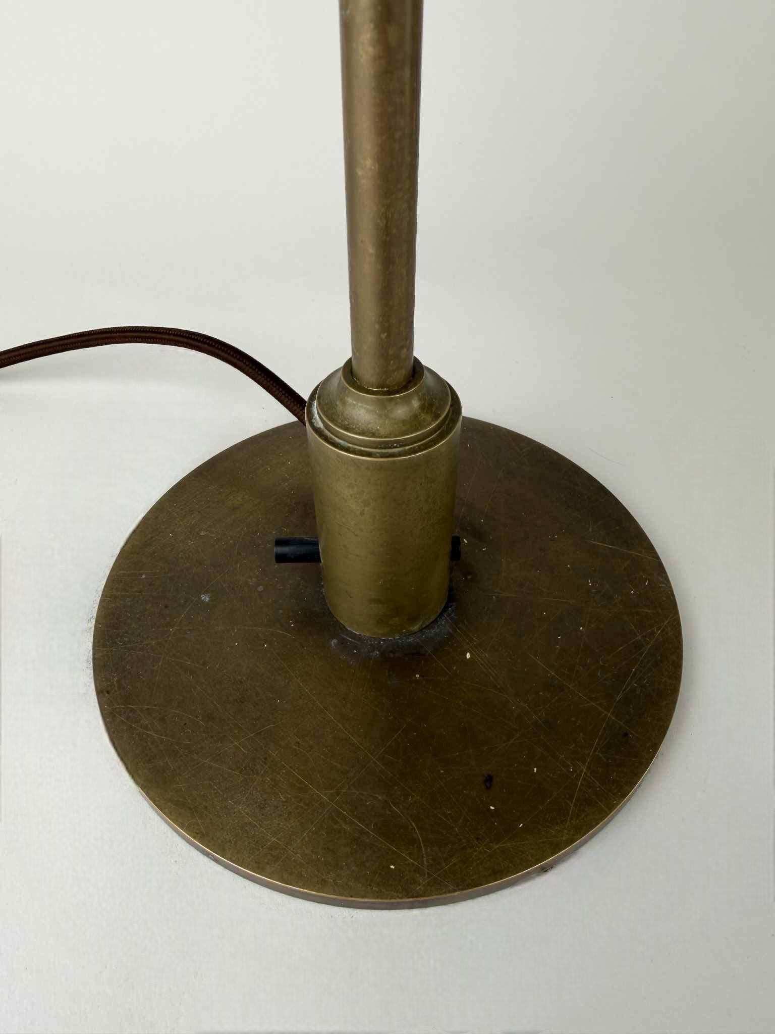 Brass Poul Henningsen PH 3/2 Table Lamp – “Pat. Appl.” 1926 For Sale