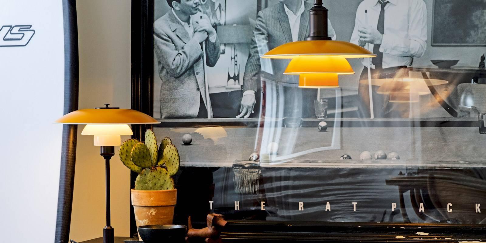 XXIe siècle et contemporain Lampe de table Poul Henningsen PH 3½-2½ pour Louis Poulsen en blanc en vente