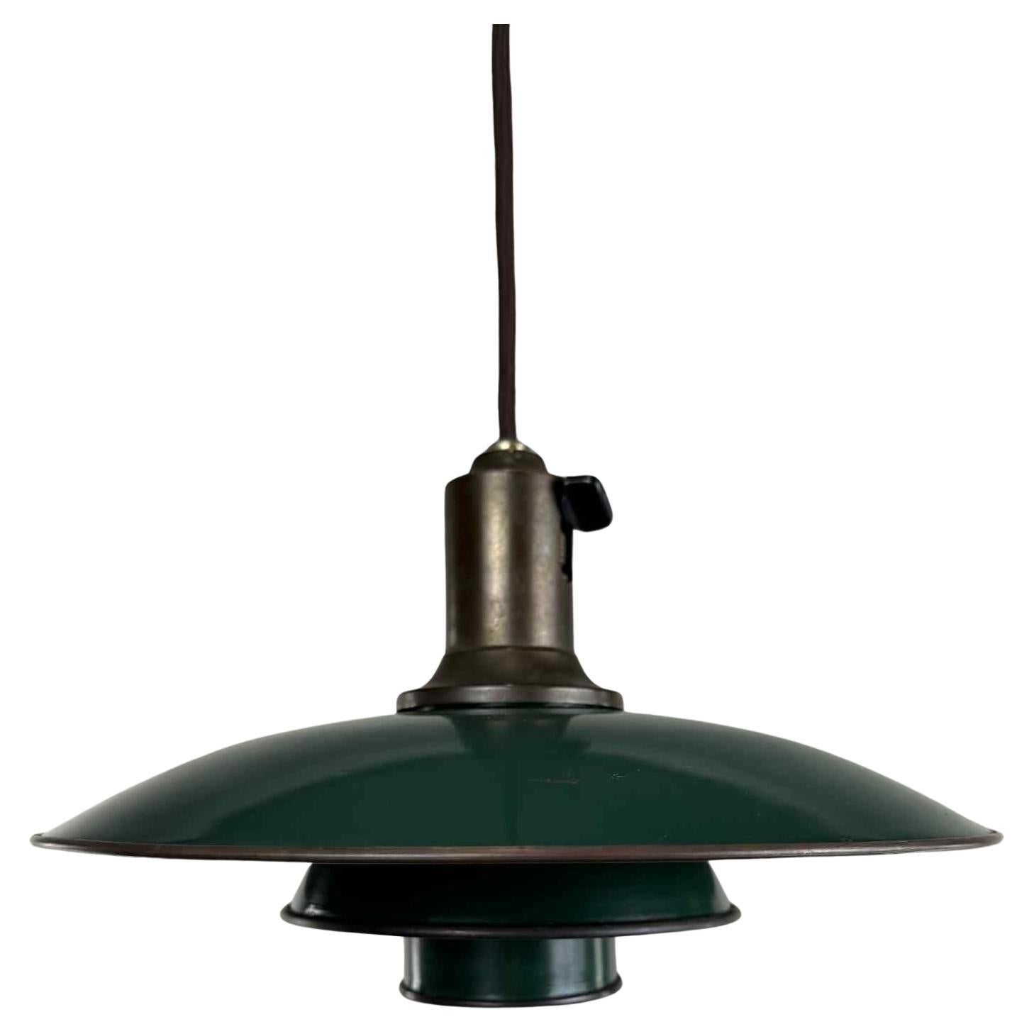 Ciondolo Poul Henningsen PH 4/3: Rame
ottone verde, brevettato