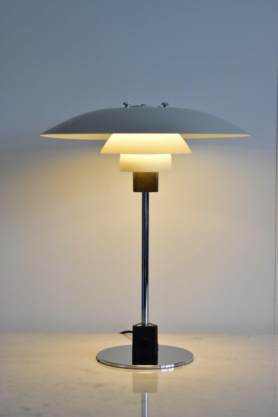 Poul Henningsen PH 4/3 Table Lamp by Louis Poulsen, Denmark 3