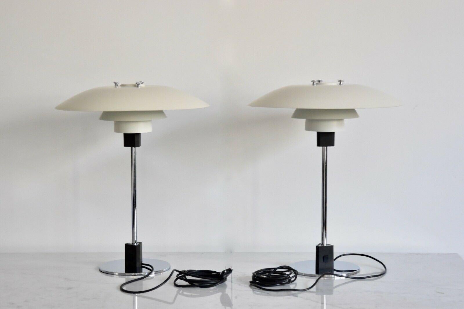 Mid-20th Century Poul Henningsen PH 4/3 Table Lamp by Louis Poulsen, Denmark