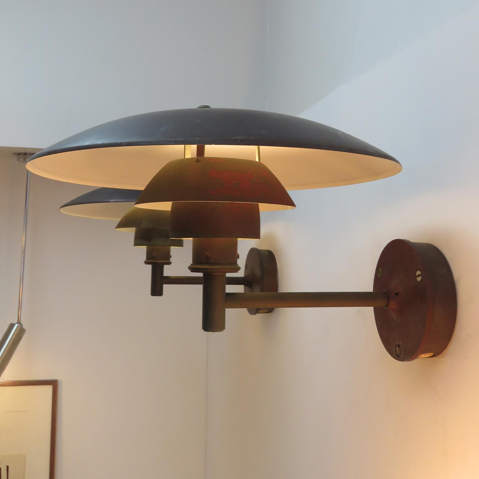 Poul Henningsen PH 4½/3 Wall Light, 1956 For Sale 2