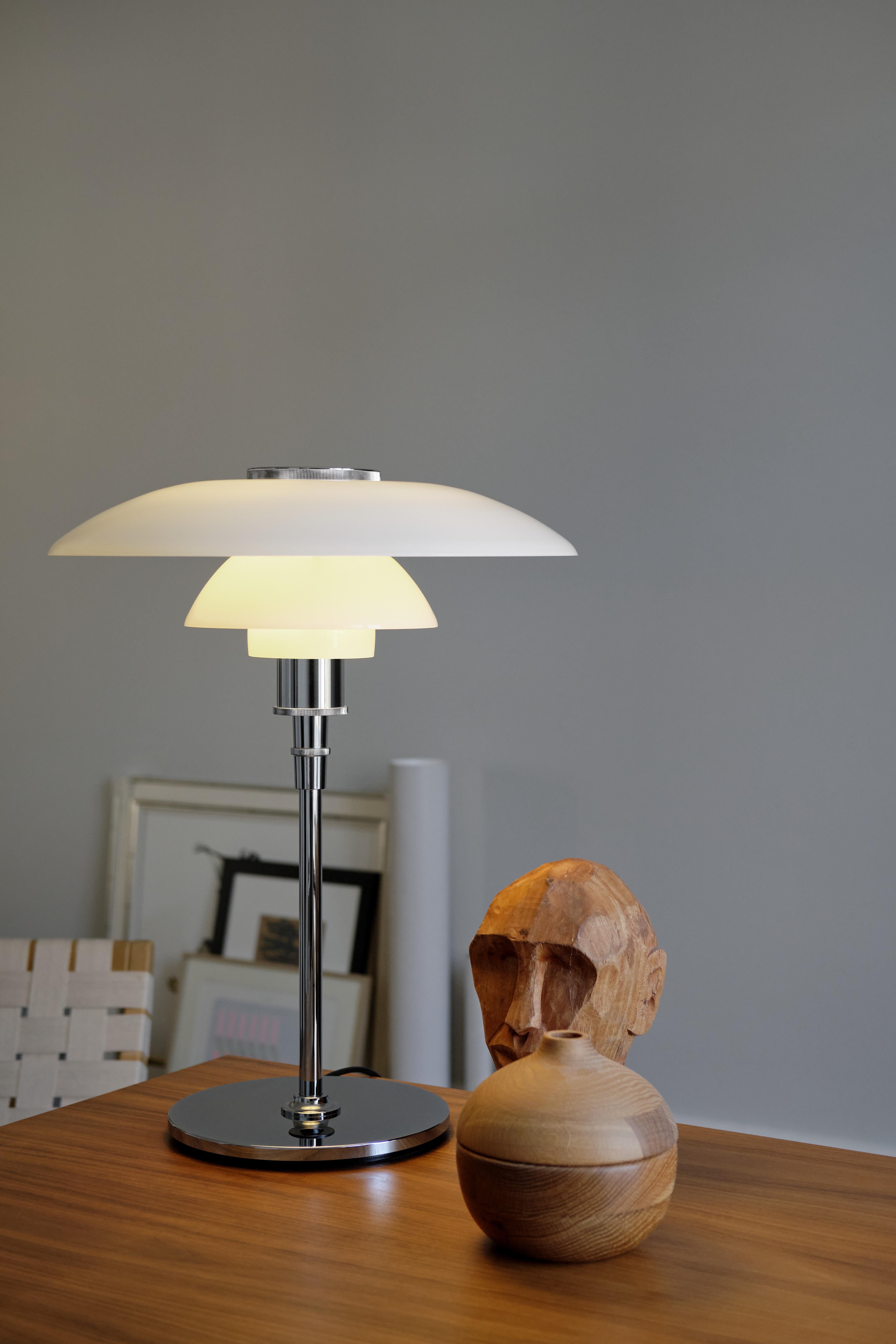 Poul Henningsen 'PH 4½-3½' Glas-Stehleuchte für Louis Poulsen im Angebot 1