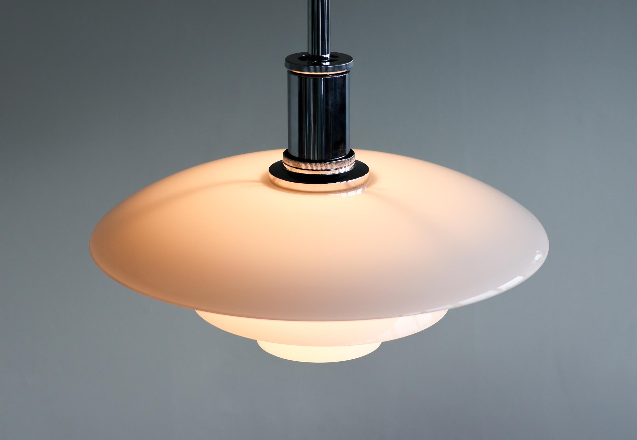 Mid-Century Modern Poul Henningsen PH 4½-4 Glass Pendant For Sale