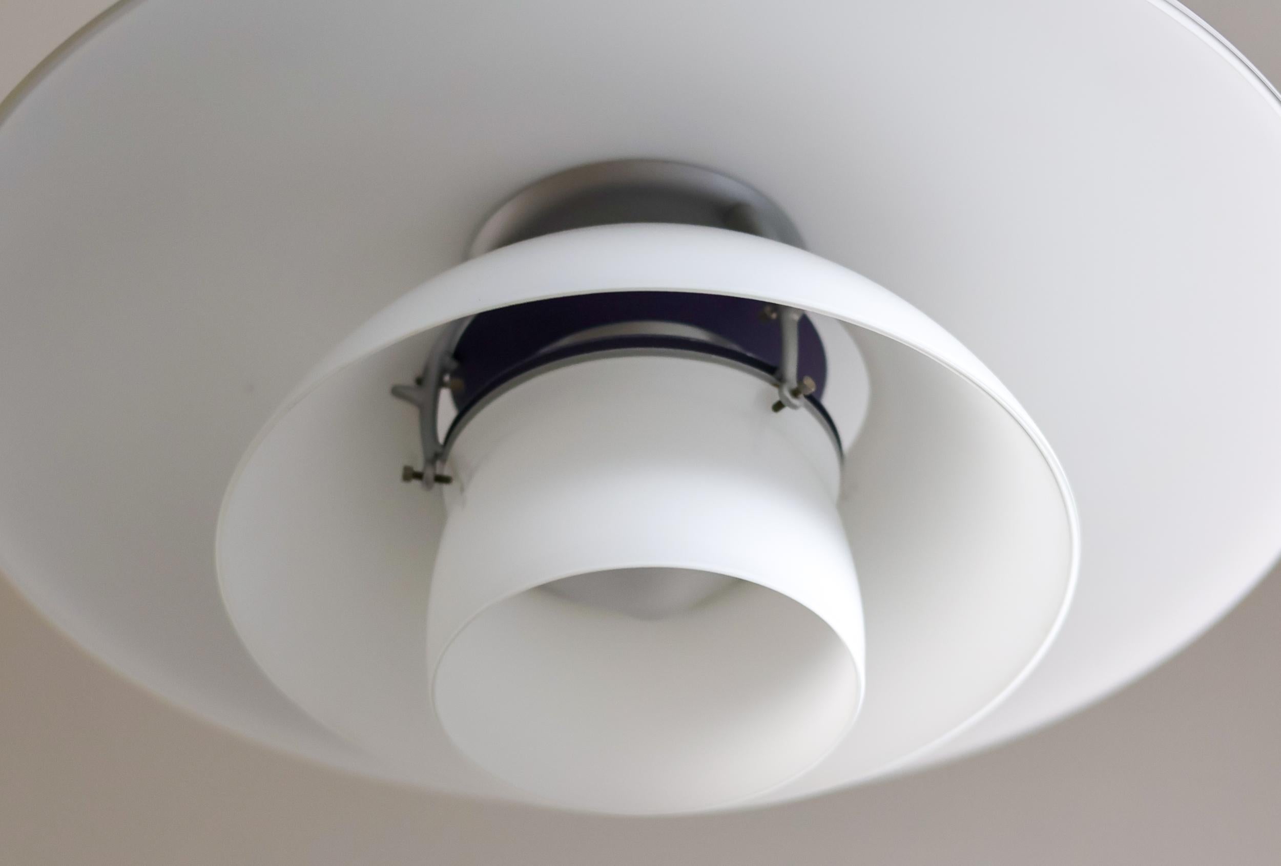Poul Henningsen PH 4½-4 Glass Pendant For Sale 2