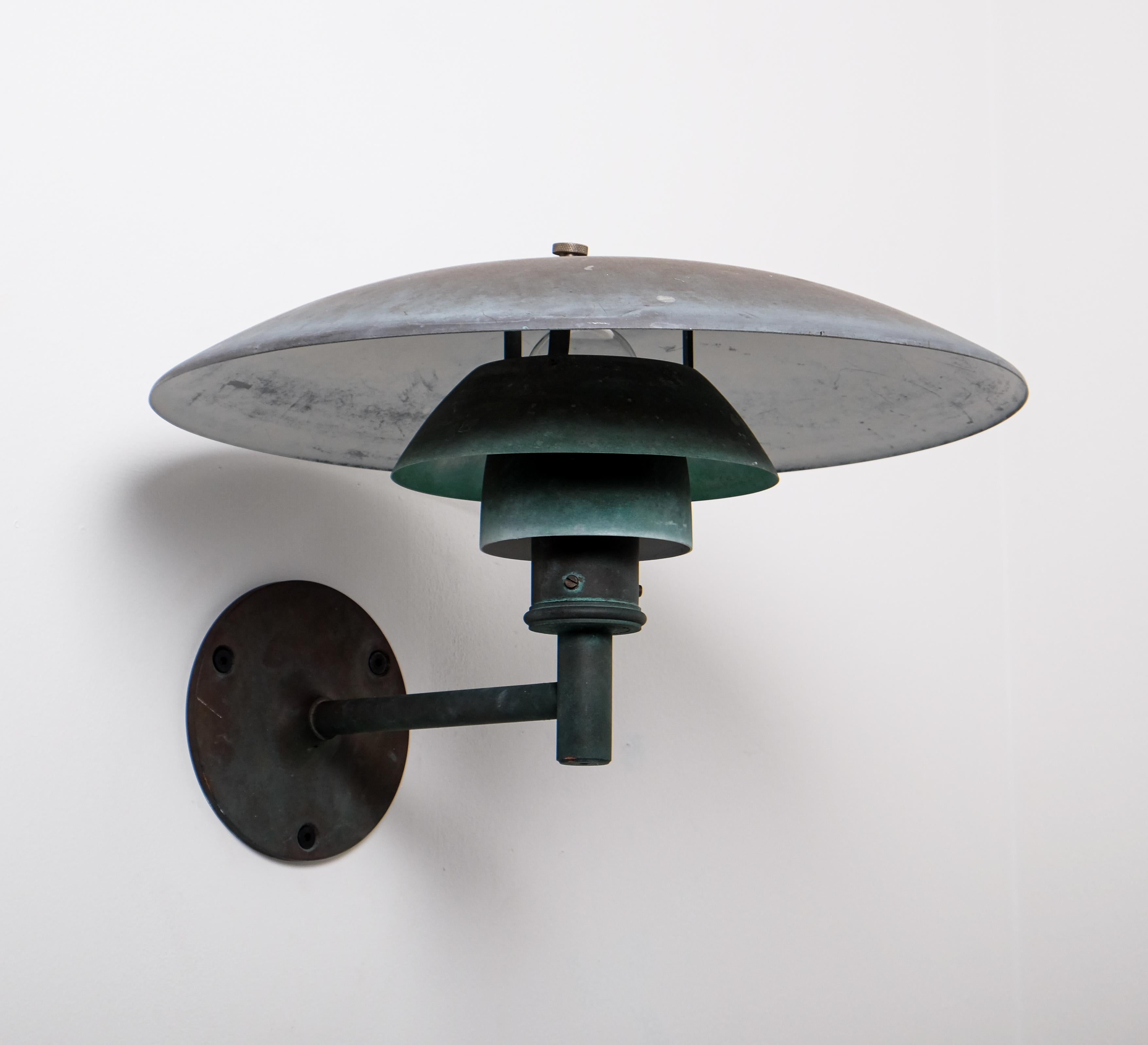 Lampada da parete per esterni in rame 