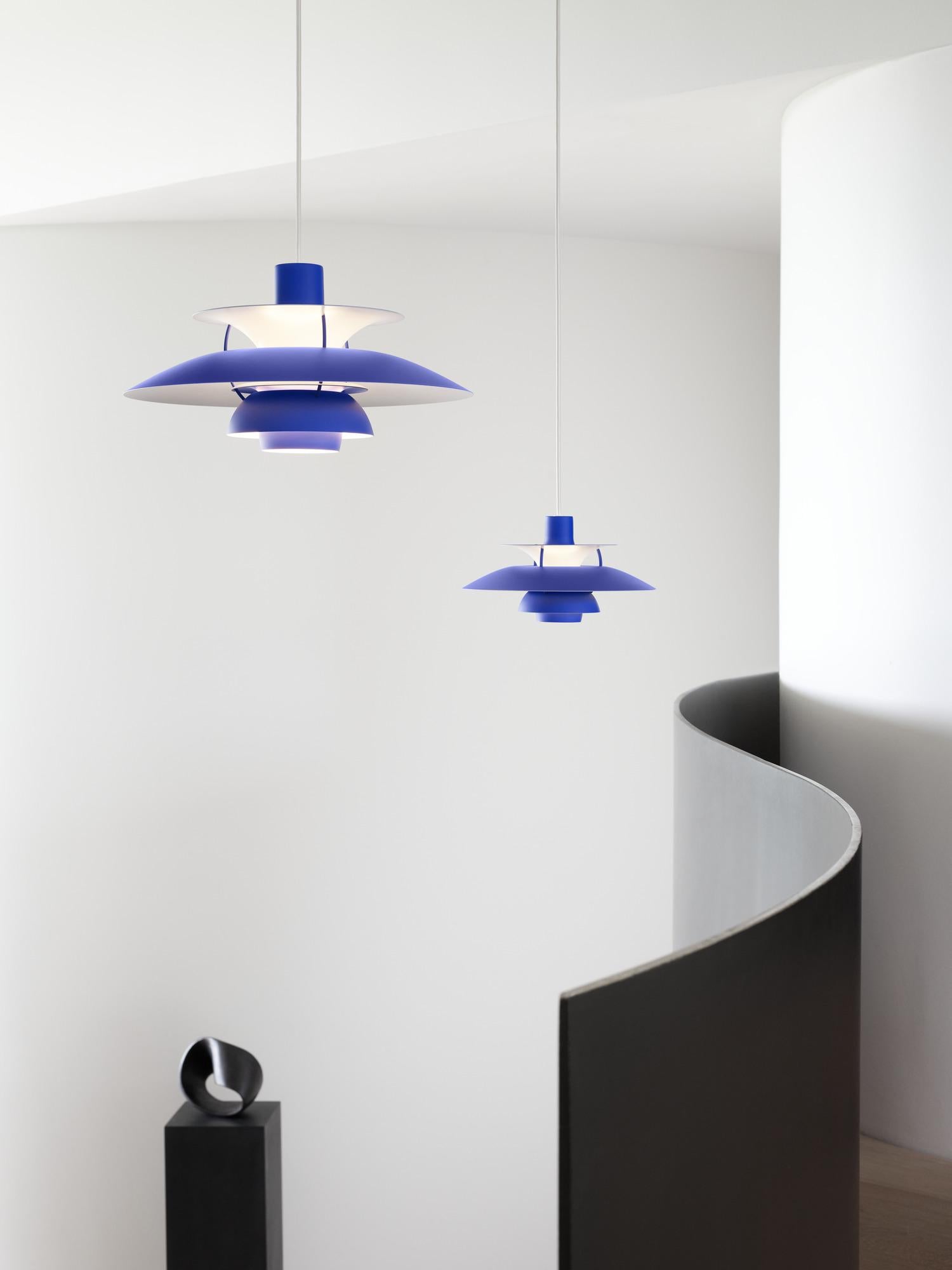Colgante PH 5 de Poul Henningsen para Louis Poulsen en negro monocromo en venta 10