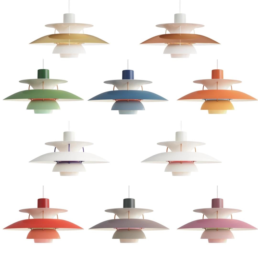 Poul Henningsen 'PH 5' Pendant for Louis Poulsen in Monochrome Pale Pewter For Sale 7